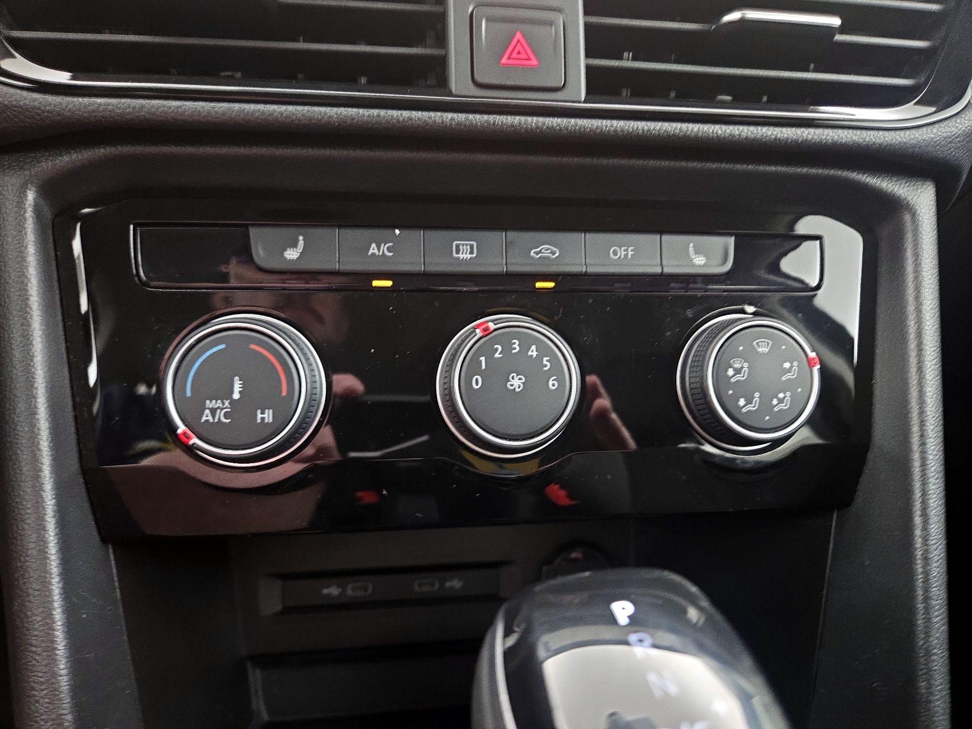 Thumbnail: 2023 Volkswagen Taos - 16