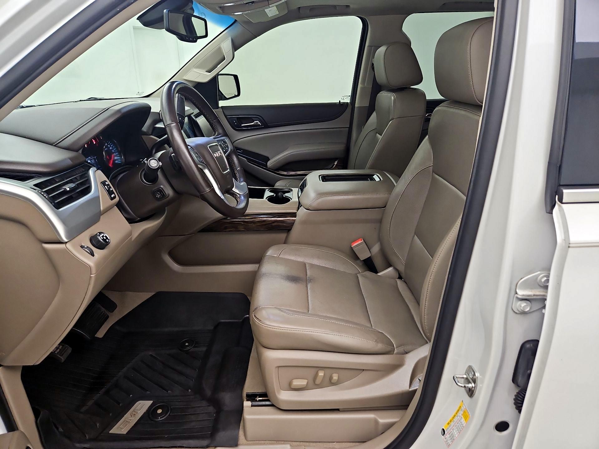 Thumbnail: 2020 GMC Yukon XL - 11