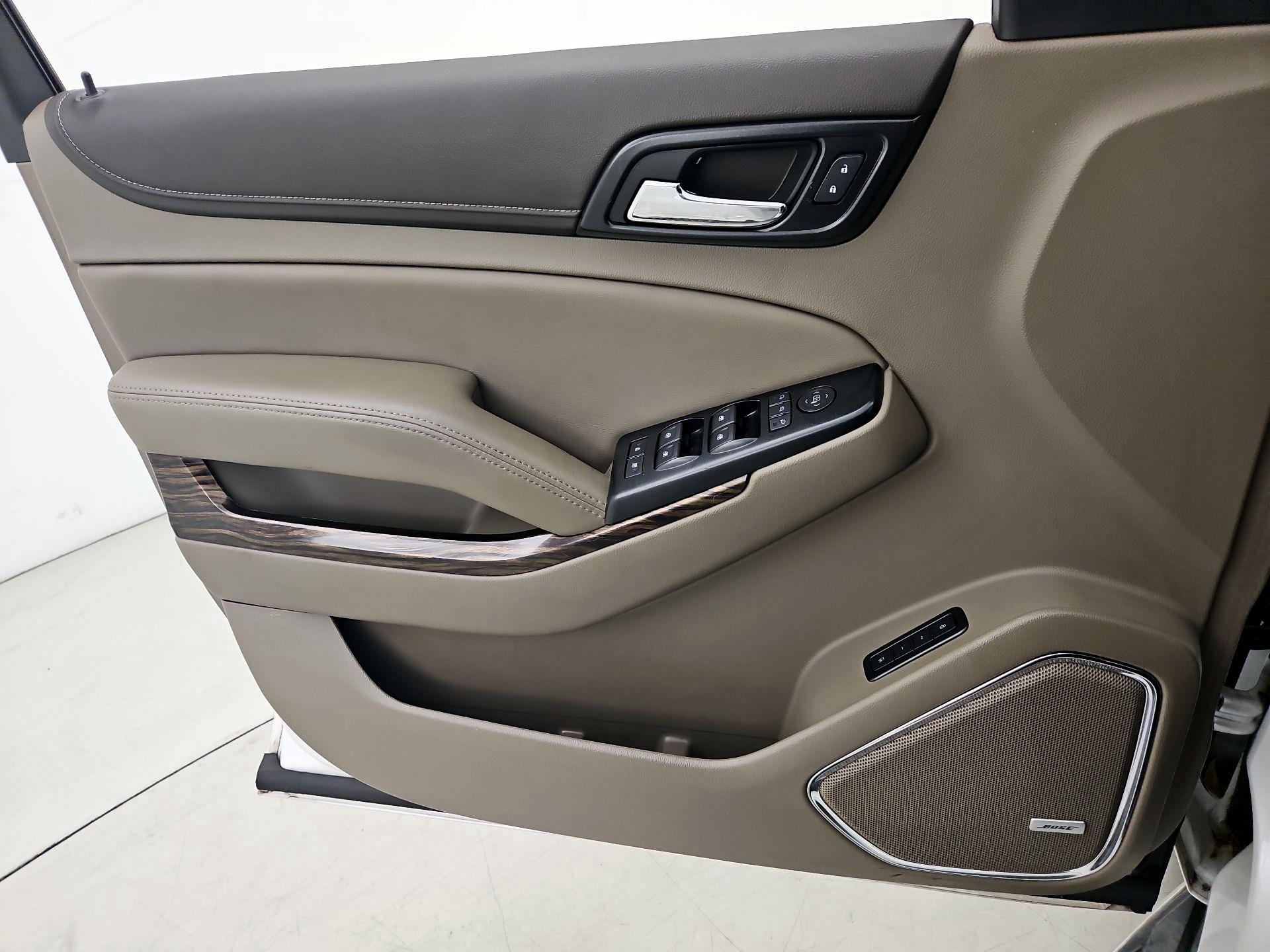 Thumbnail: 2020 GMC Yukon XL - 12