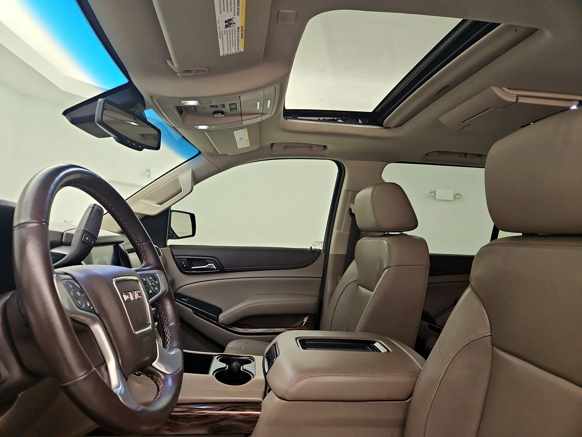 Thumbnail: 2020 GMC Yukon XL - 20