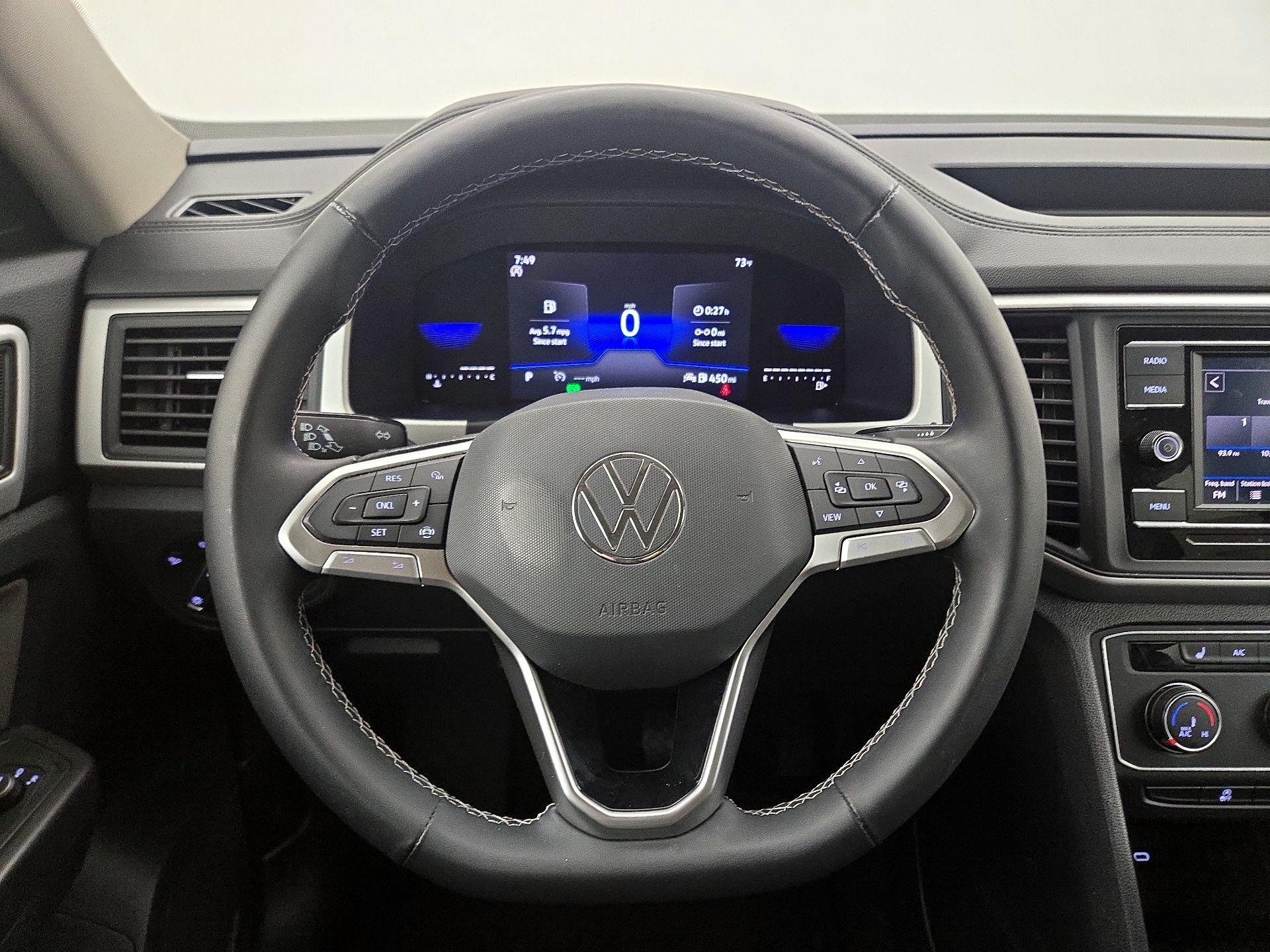 Thumbnail: 2022 Volkswagen Atlas - 10