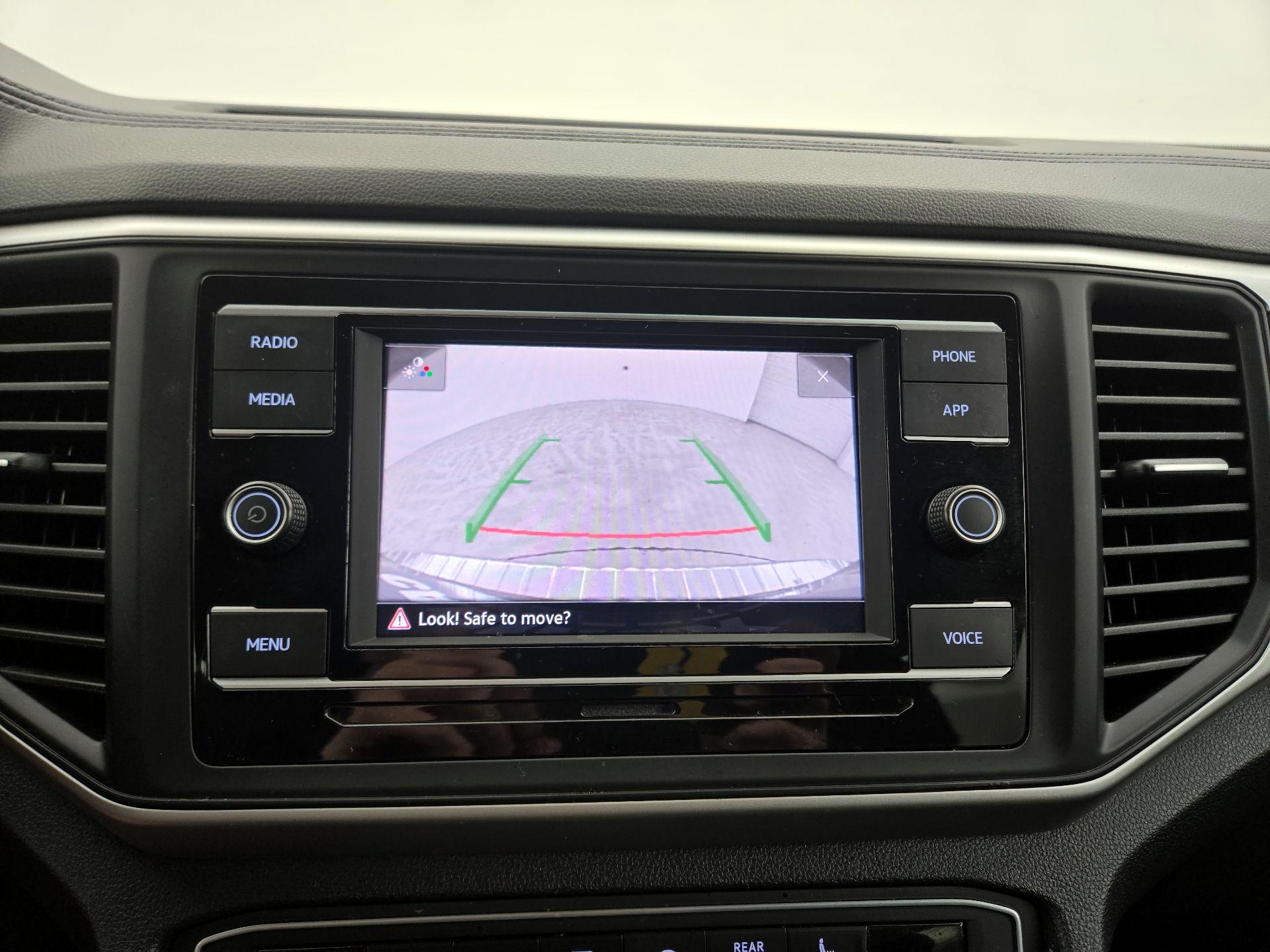 Thumbnail: 2022 Volkswagen Atlas - 14