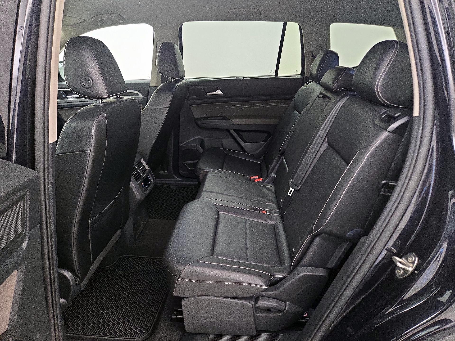 Thumbnail: 2022 Volkswagen Atlas - 19