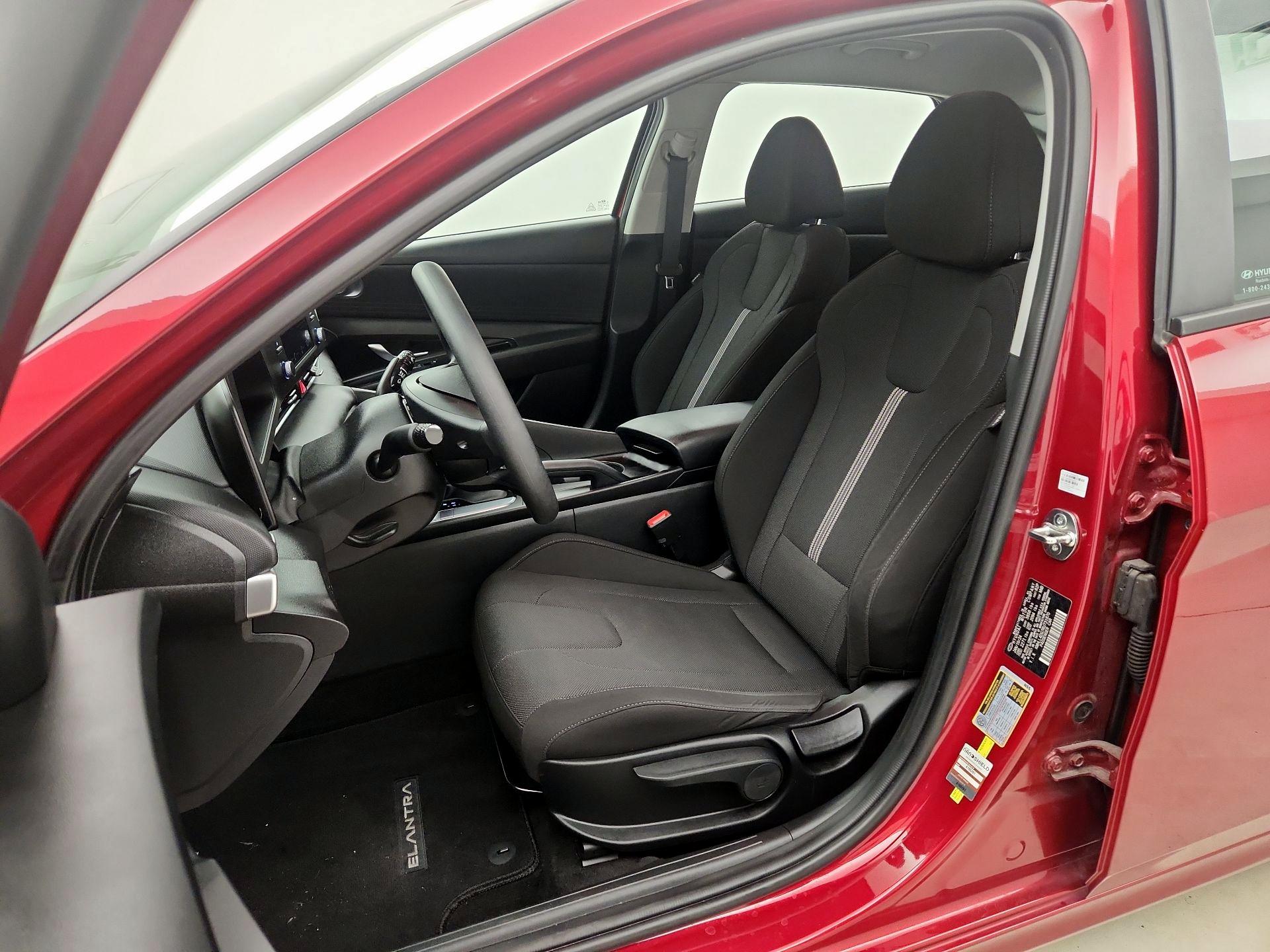 Thumbnail: 2024 Hyundai Elantra - 11