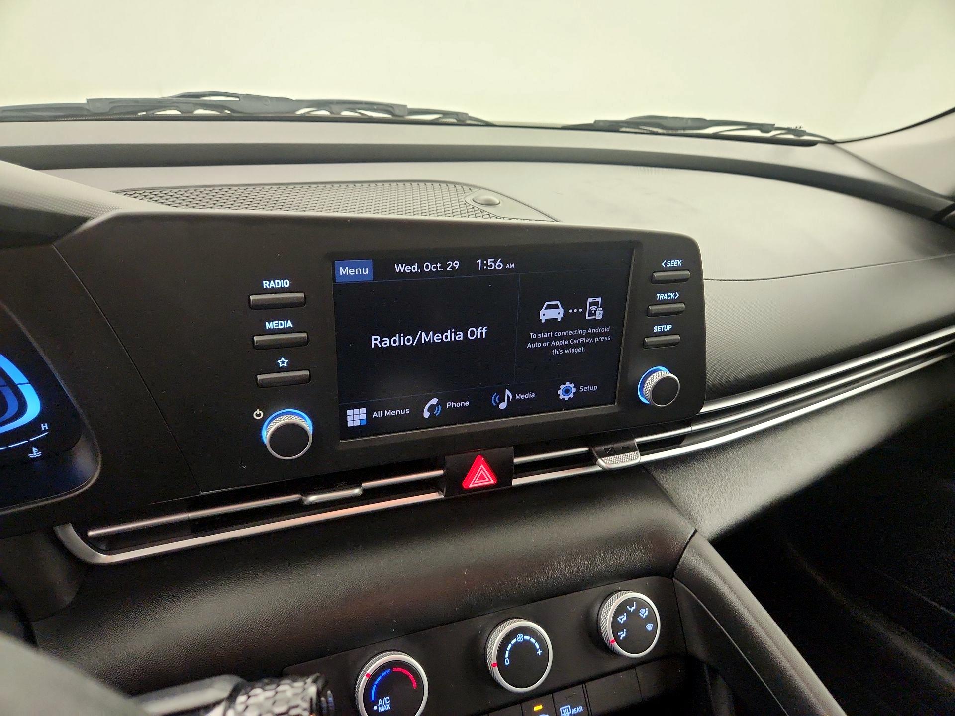 Thumbnail: 2024 Hyundai Elantra - 13