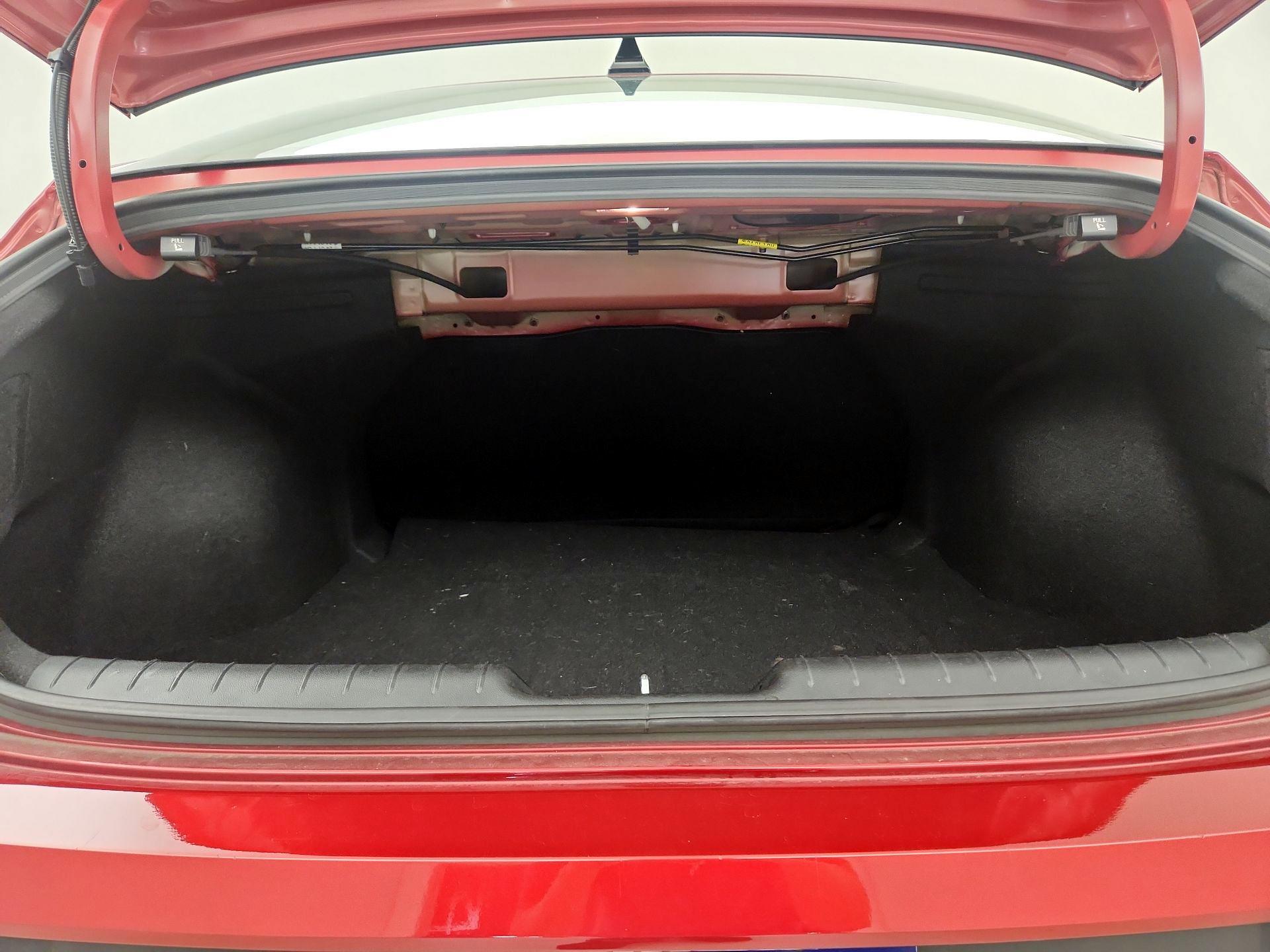 Thumbnail: 2024 Hyundai Elantra - 16