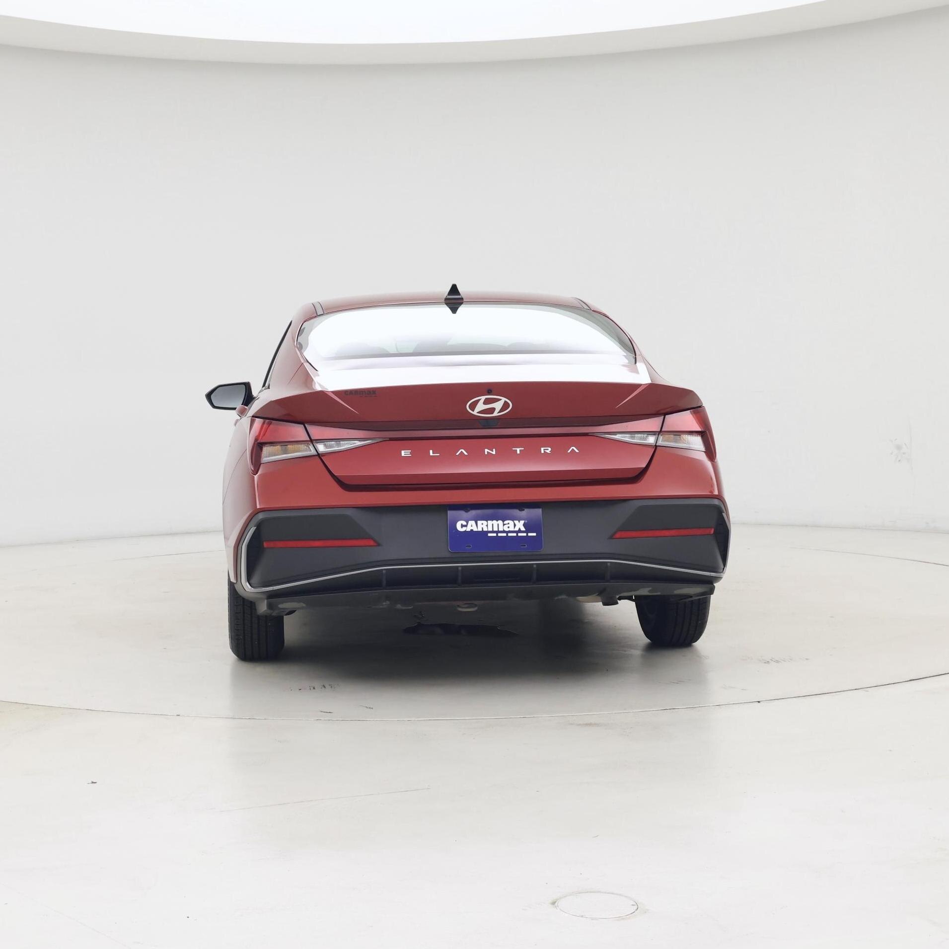 Thumbnail: 2024 Hyundai Elantra - 6