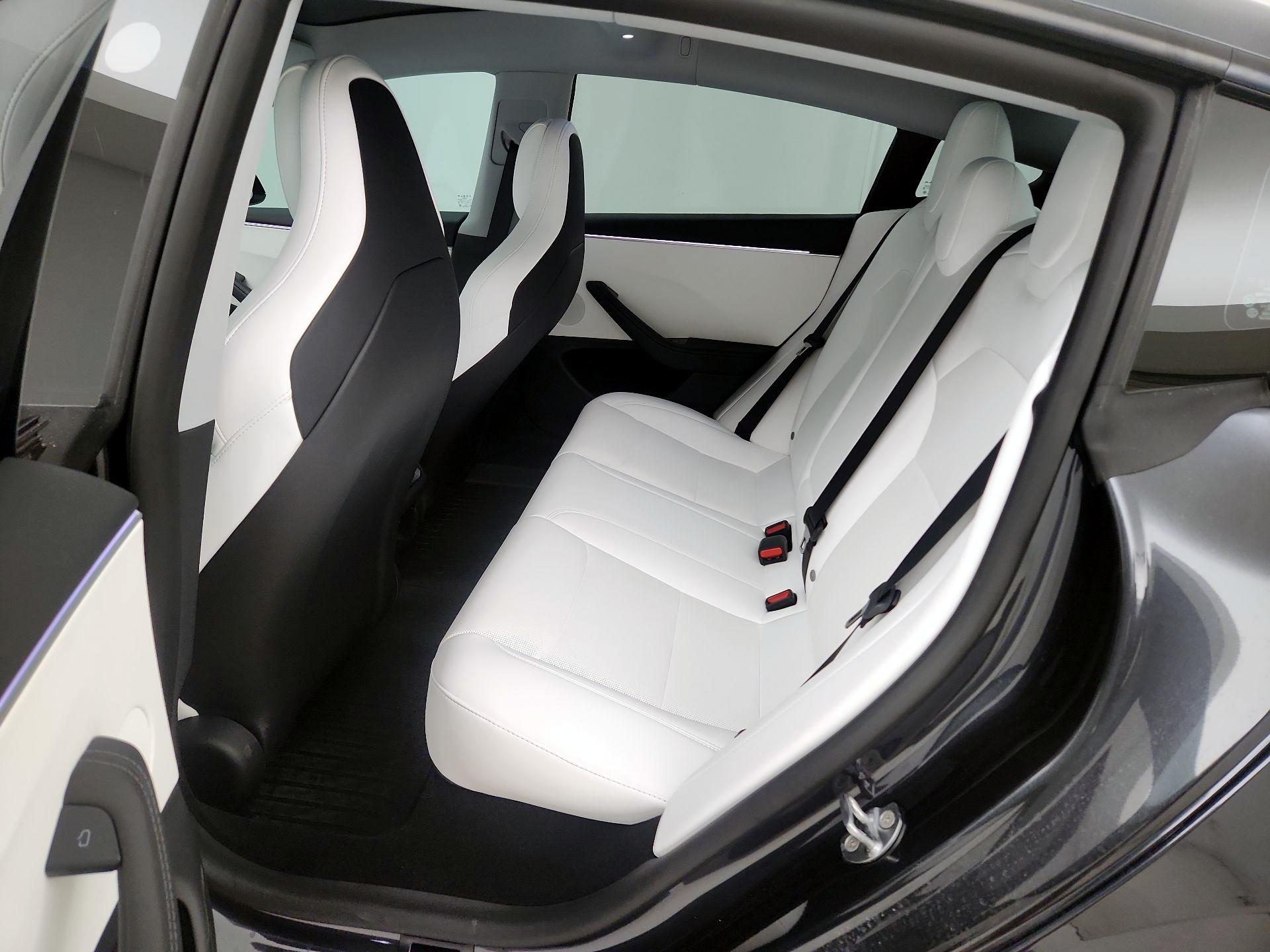 Thumbnail: 2024 Tesla Model 3 - 18