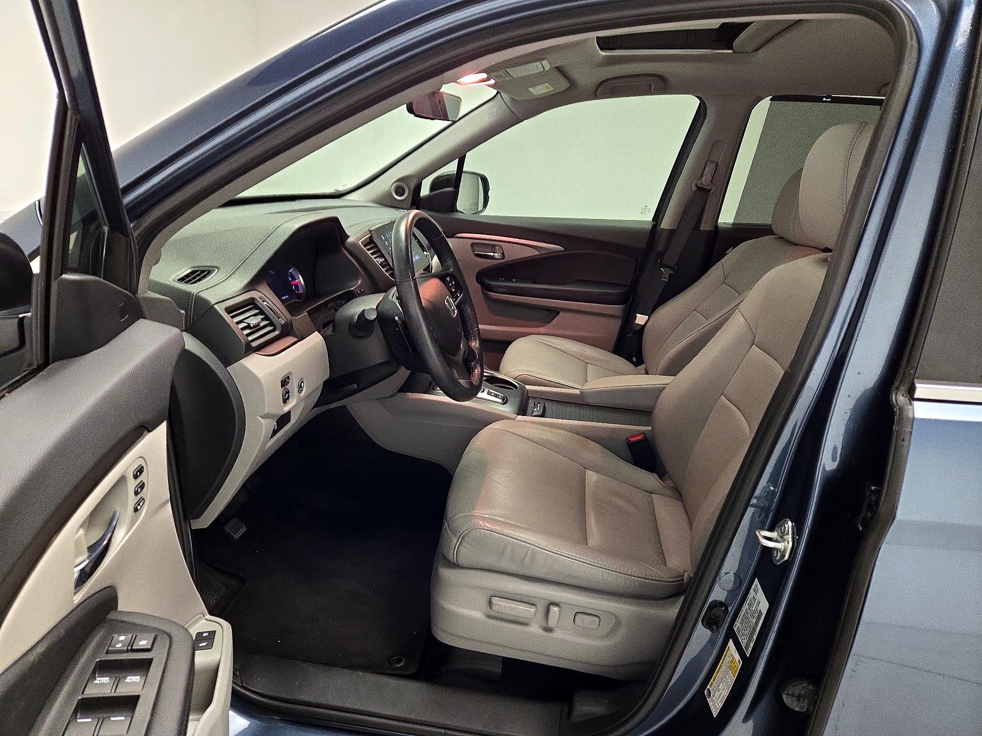 Thumbnail: 2021 Honda Pilot - 11