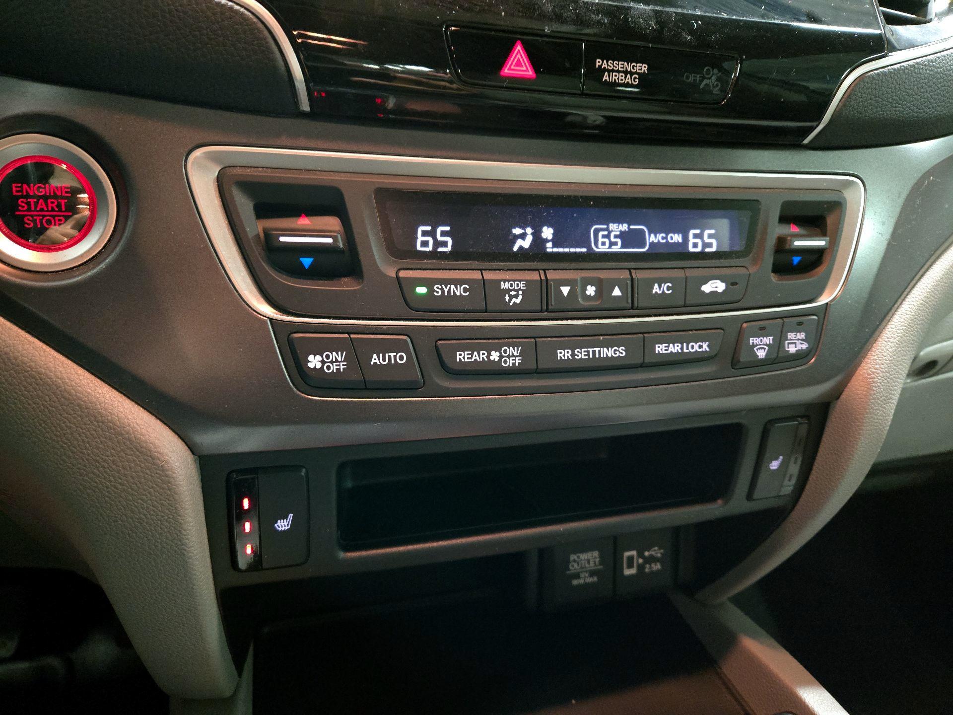 Thumbnail: 2021 Honda Pilot - 15