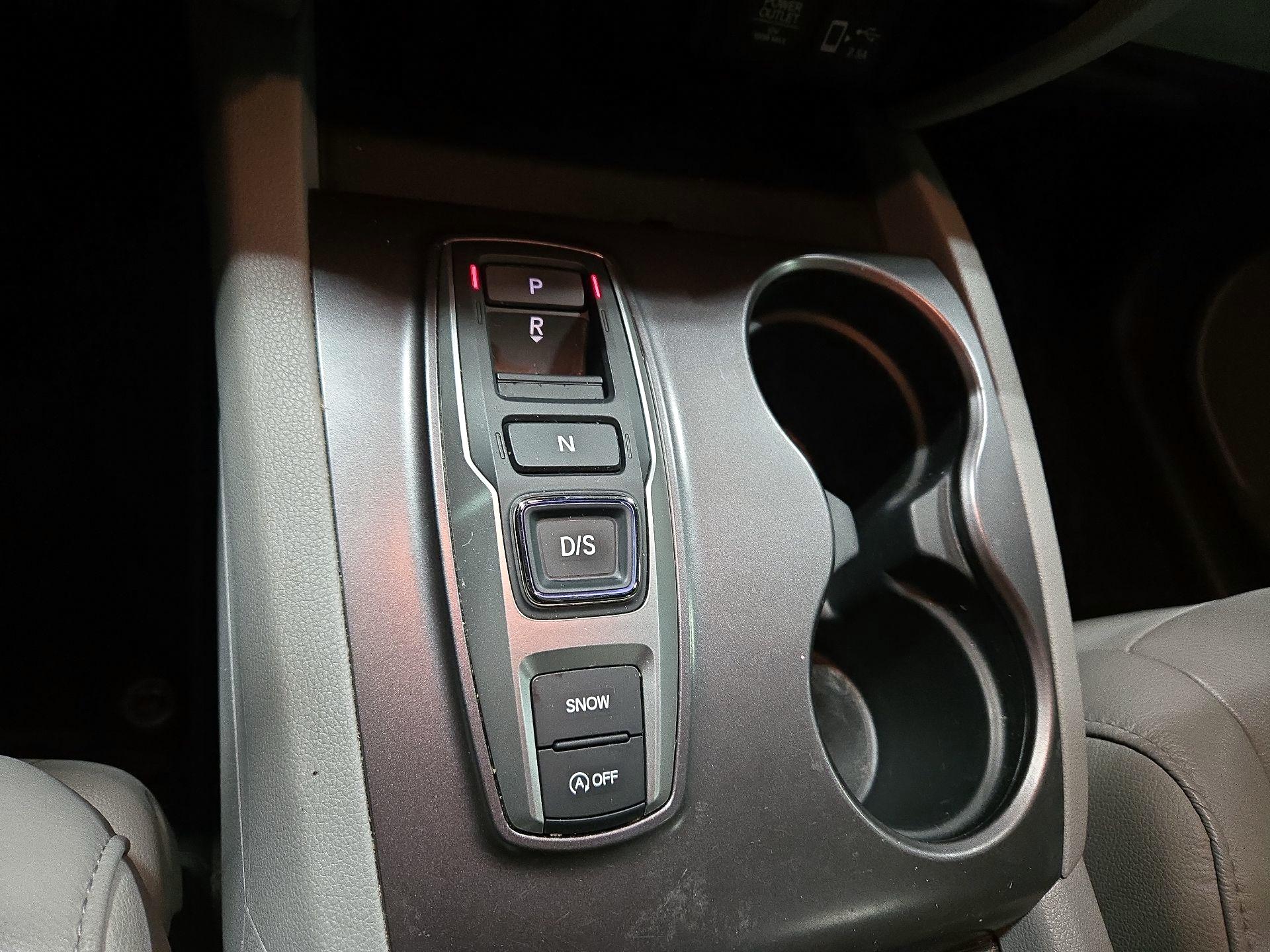 Thumbnail: 2021 Honda Pilot - 16