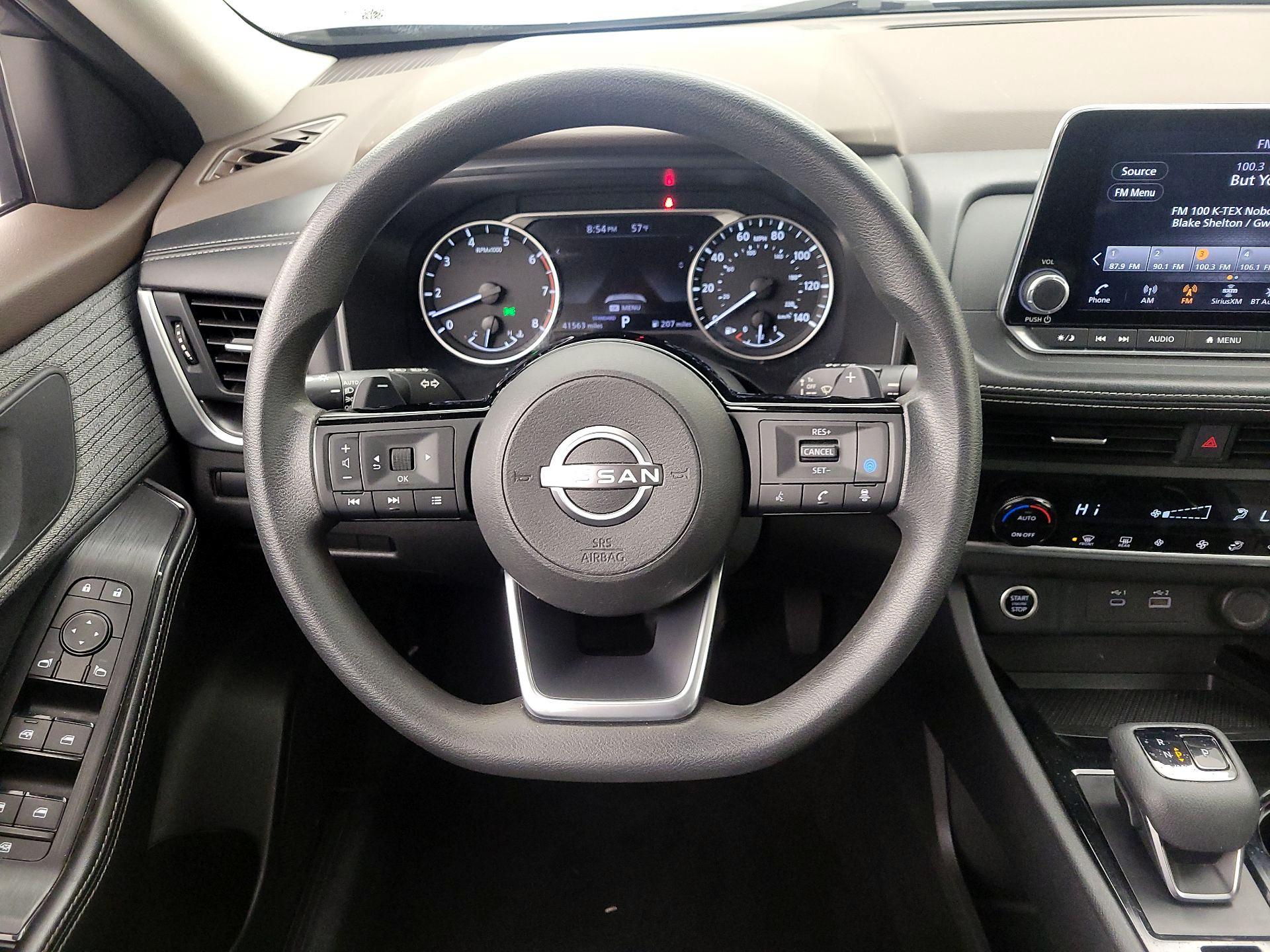 Thumbnail: 2023 Nissan Rogue - 10