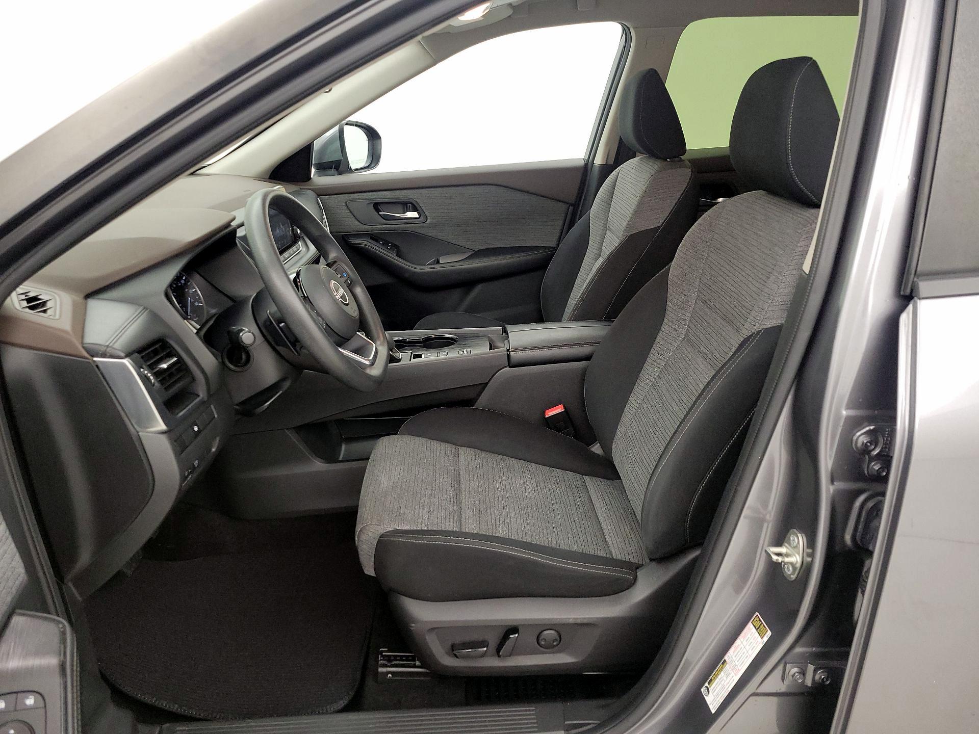 Thumbnail: 2023 Nissan Rogue - 11