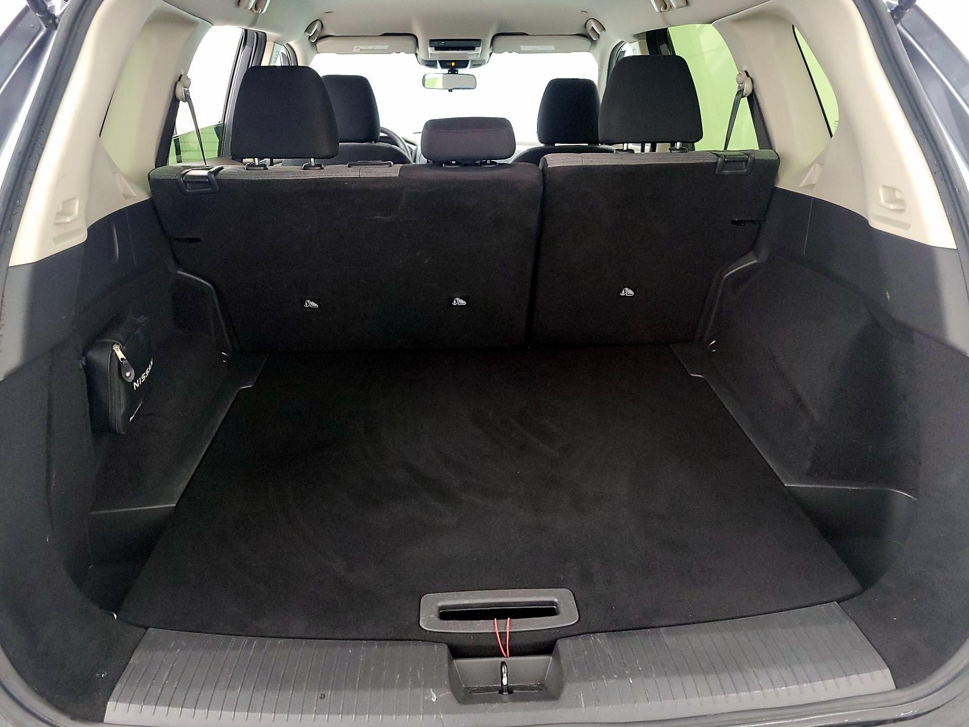 Thumbnail: 2023 Nissan Rogue - 20