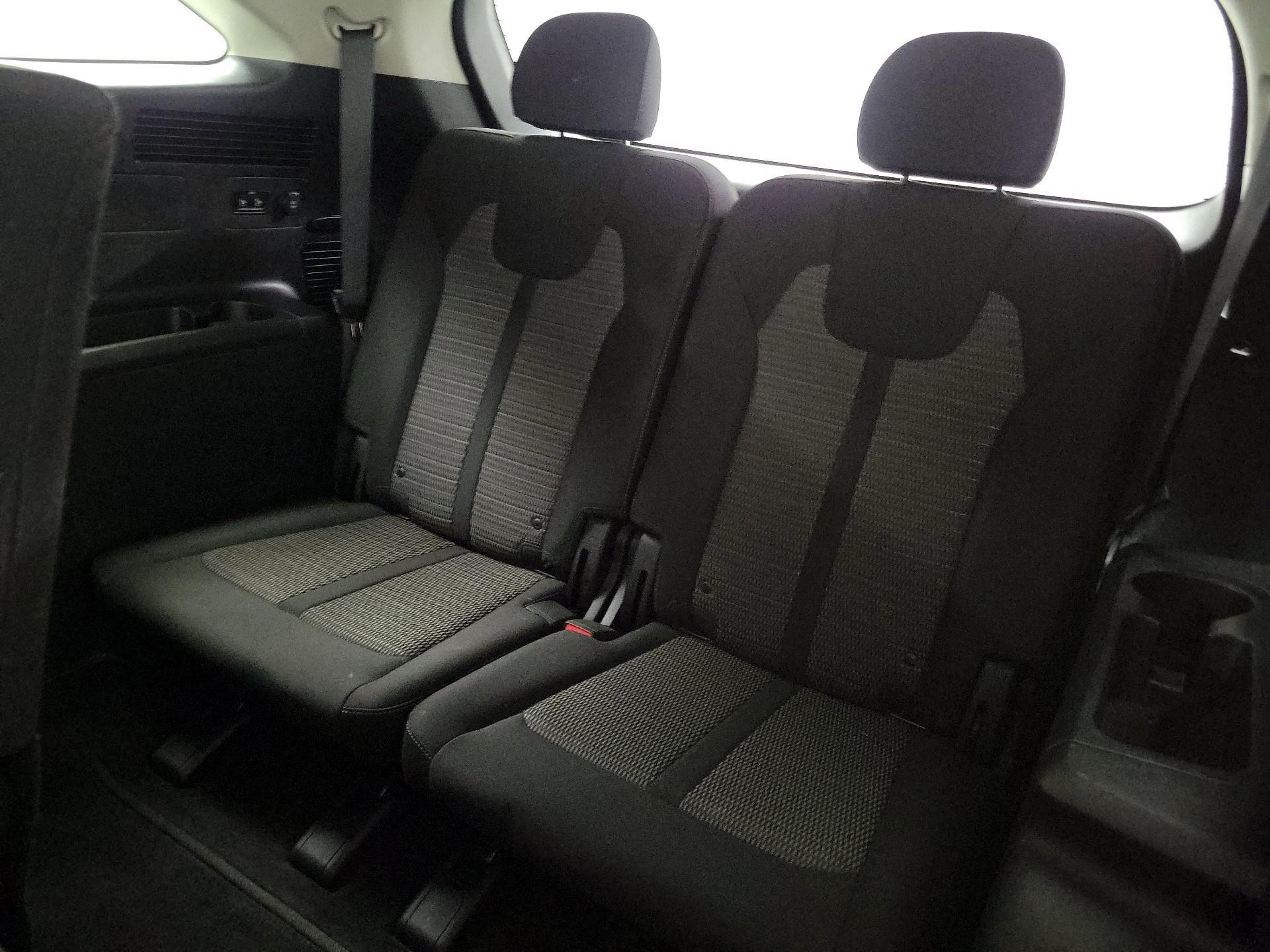 Thumbnail: 2022 Kia Sorento - 20