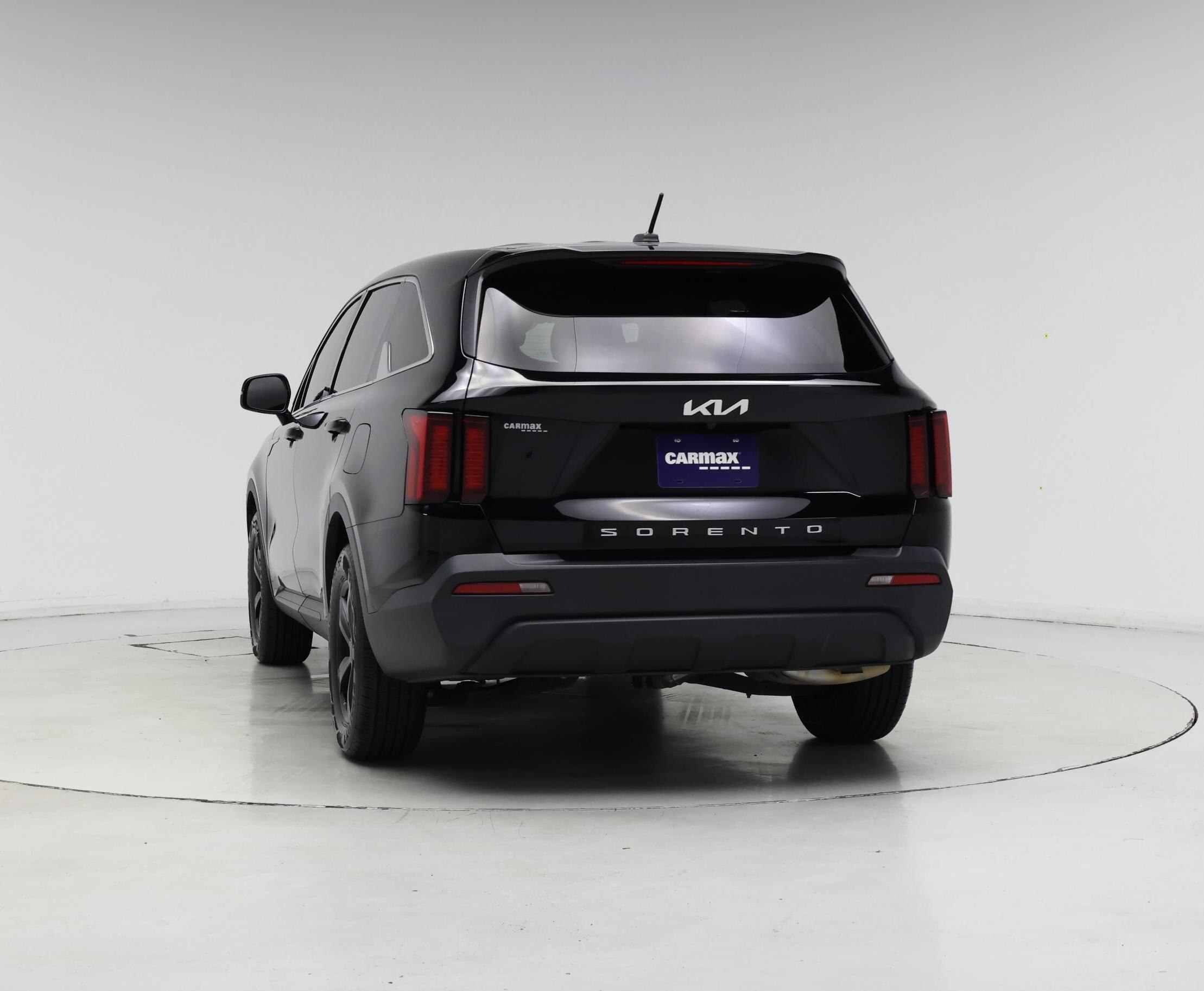 Thumbnail: 2022 Kia Sorento - 6