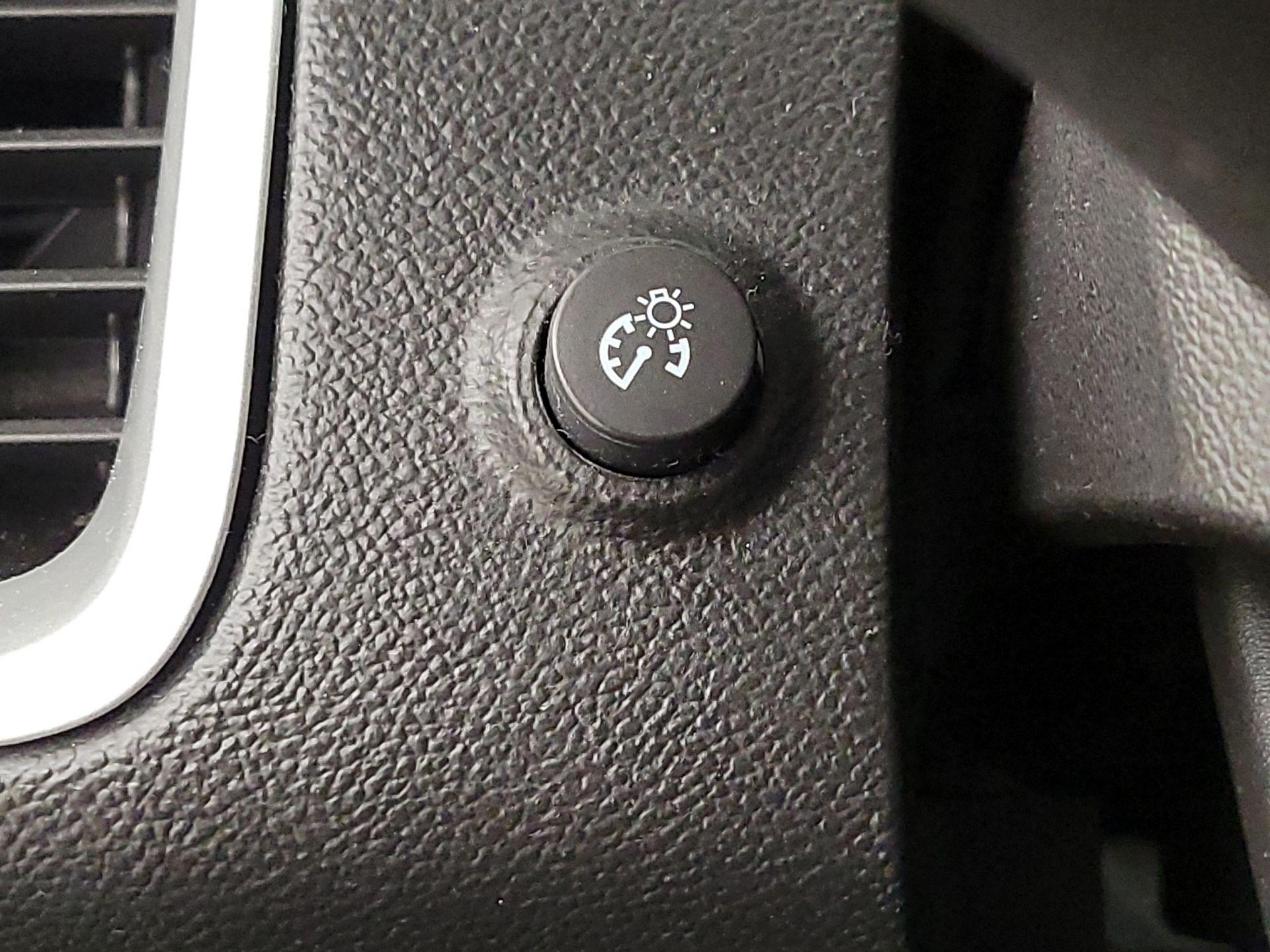 Thumbnail: 2017 Chevrolet Equinox - 13