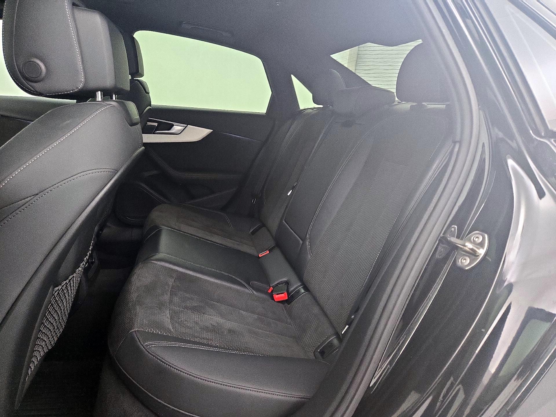 Thumbnail: 2021 Audi A4 - 20