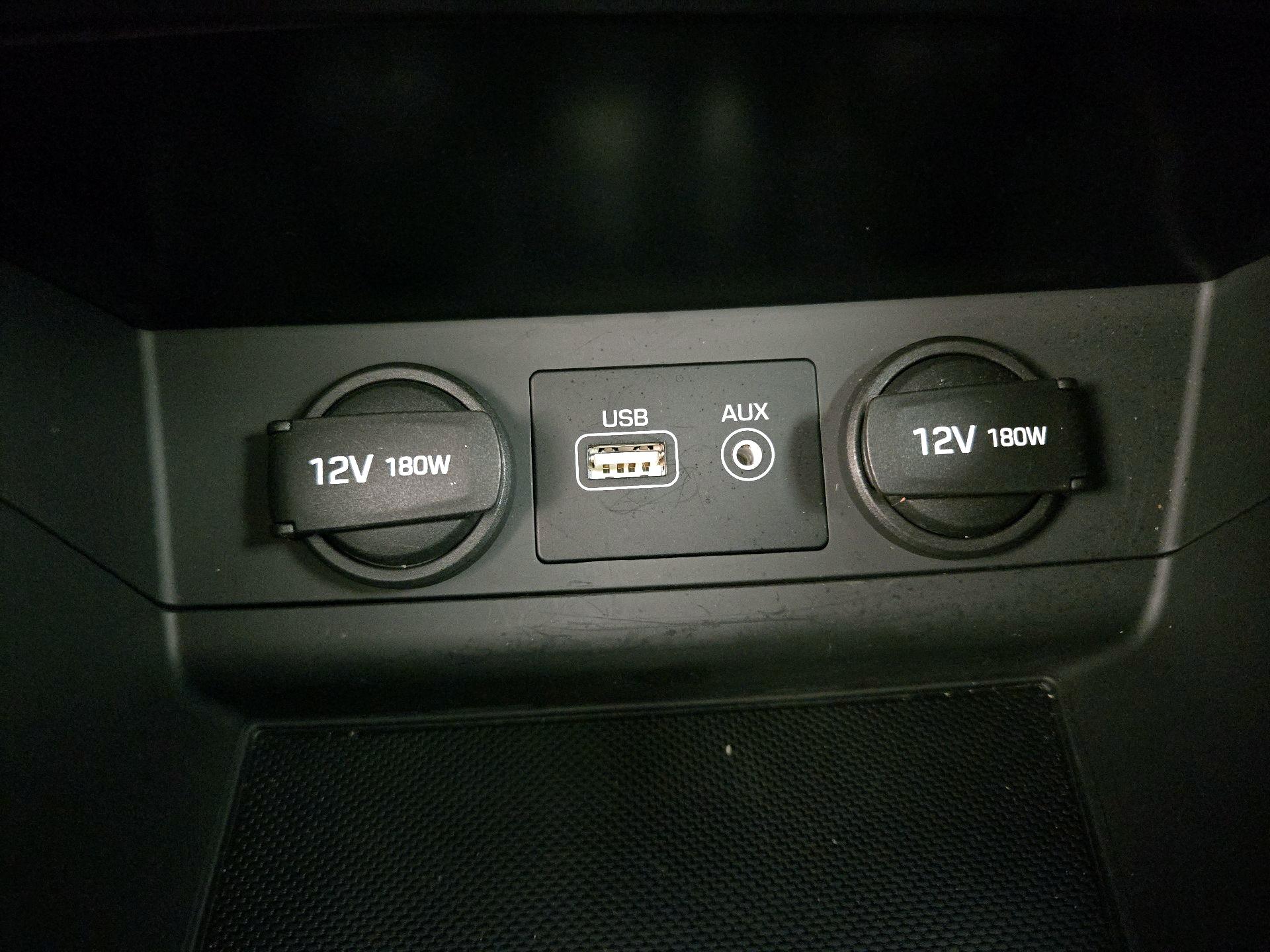 Thumbnail: 2016 Hyundai Sonata - 18