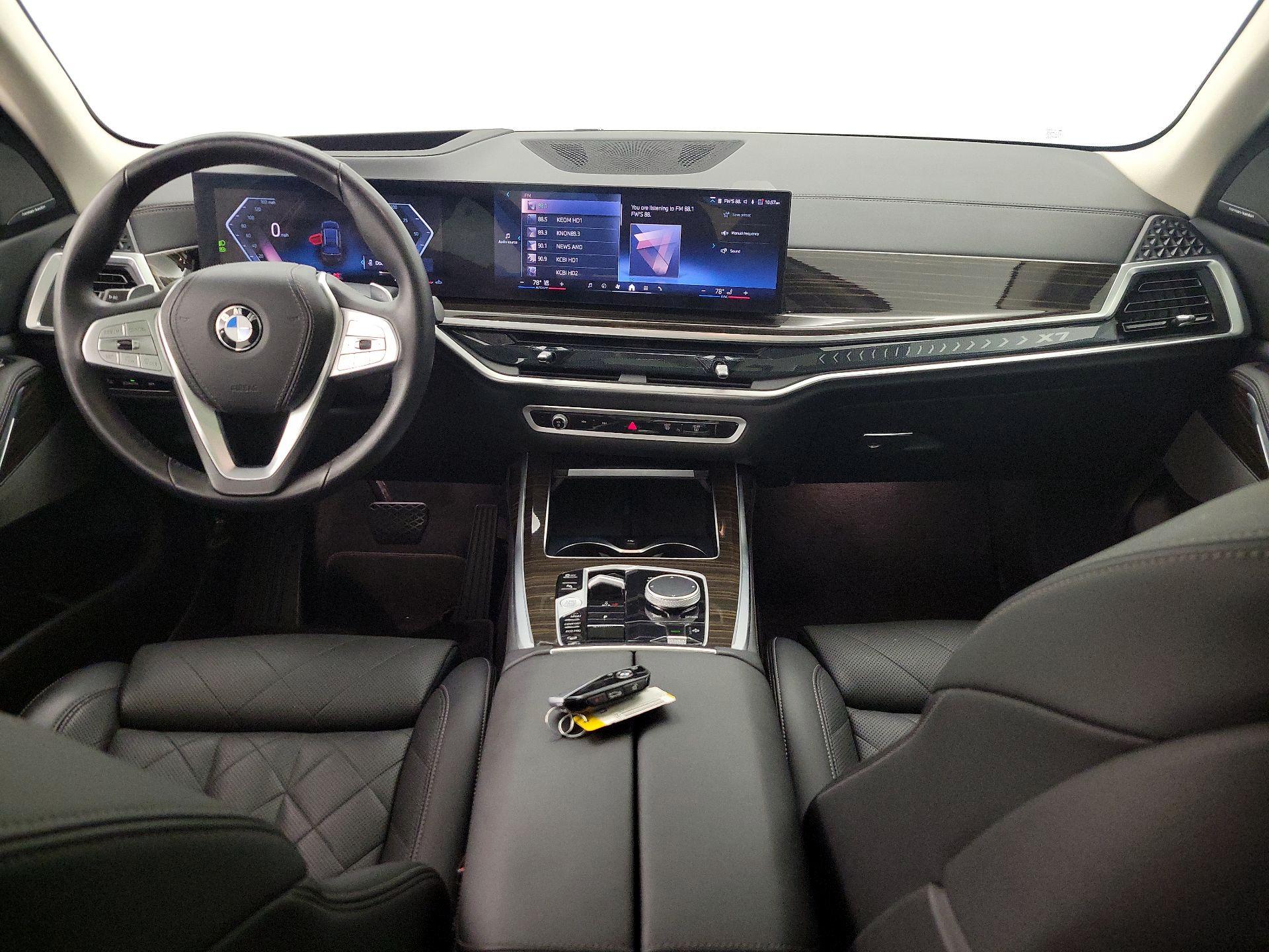 Thumbnail: 2025 BMW X7 - 9