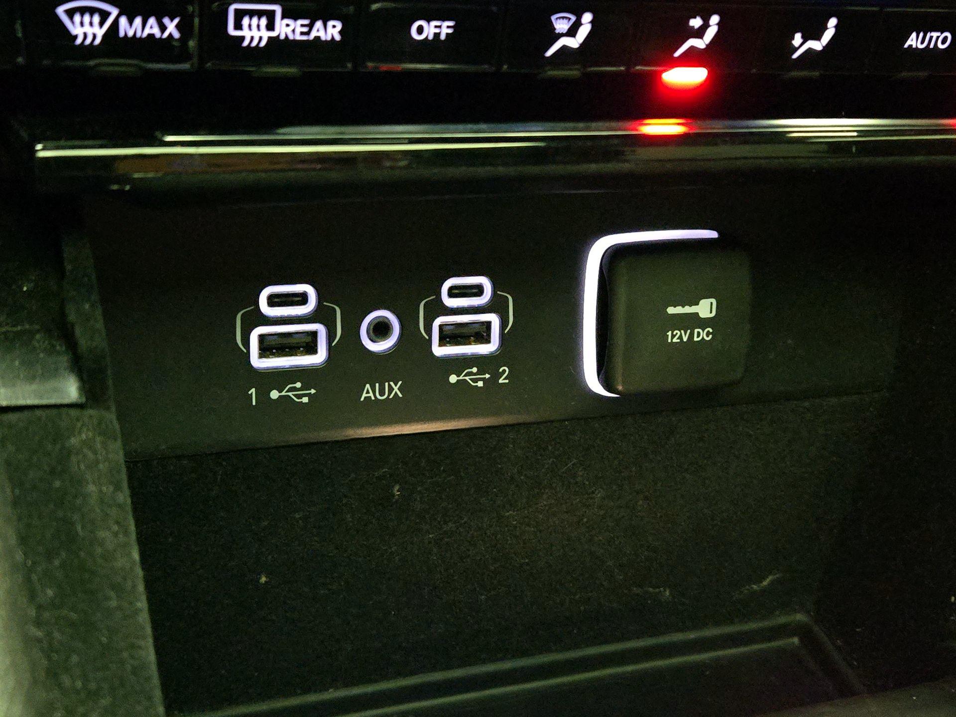 Thumbnail: 2022 Jeep Grand Cherokee - 19