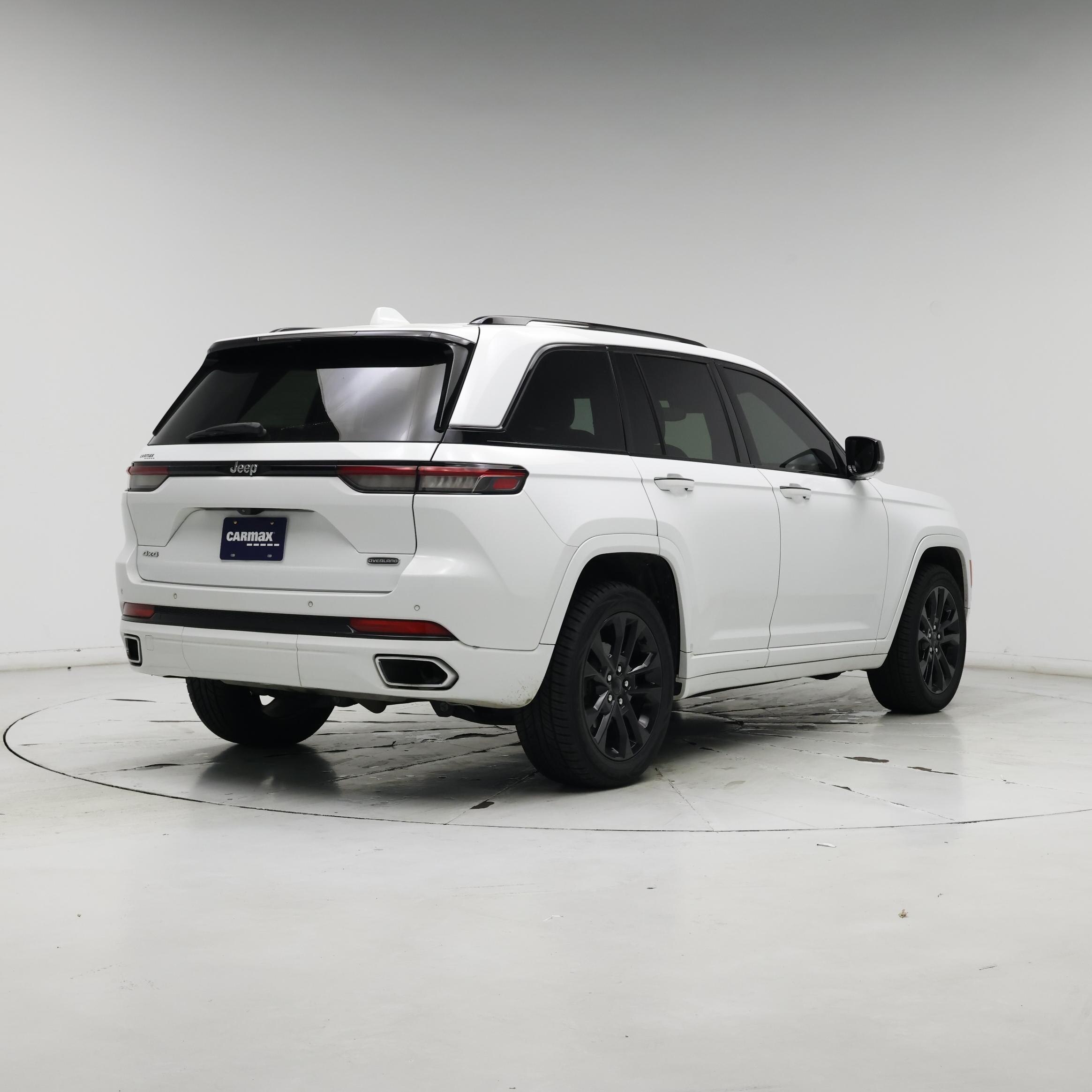 Thumbnail: 2022 Jeep Grand Cherokee - 8