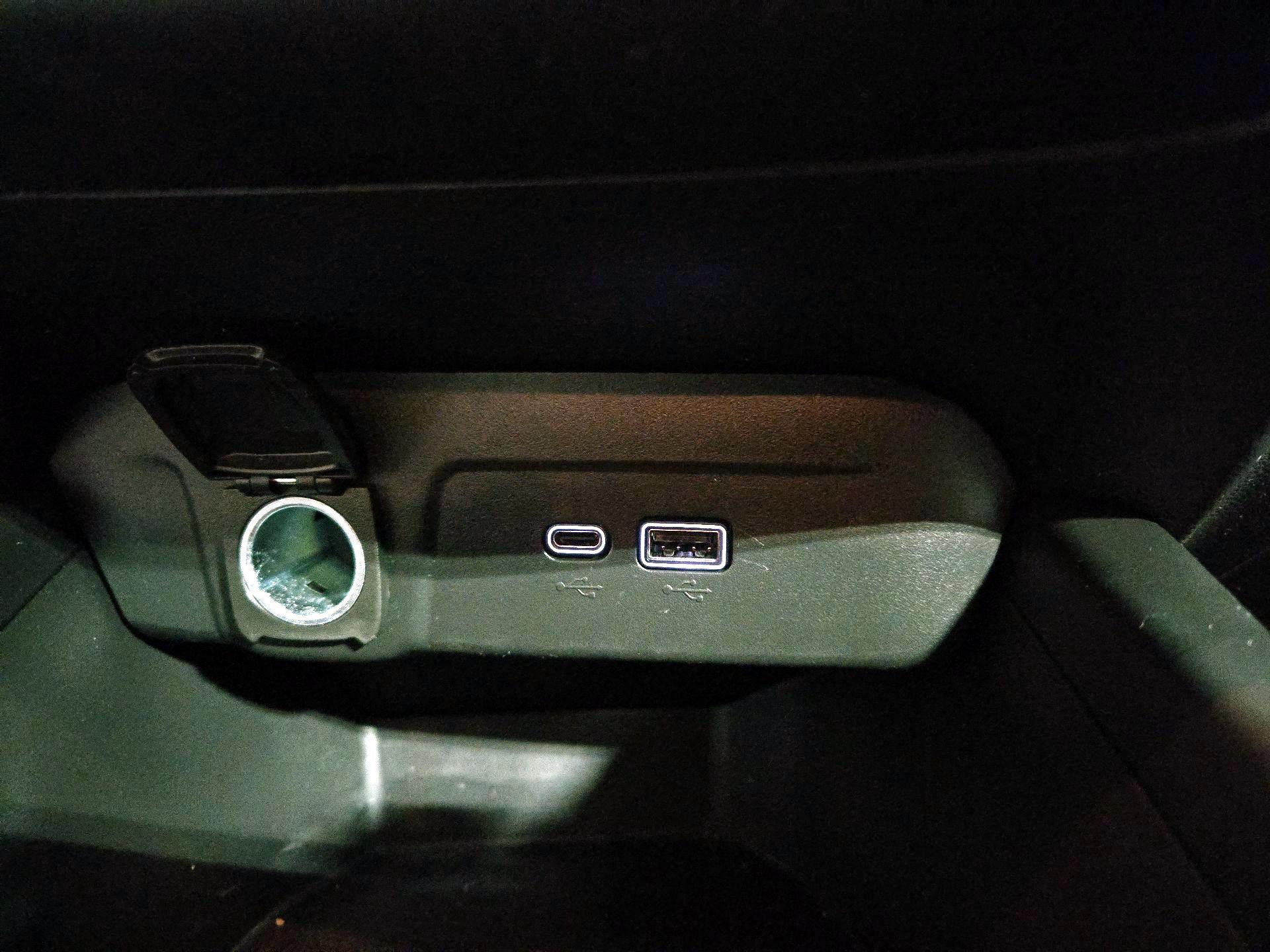 Thumbnail: 2024 Chevrolet Trax - 18