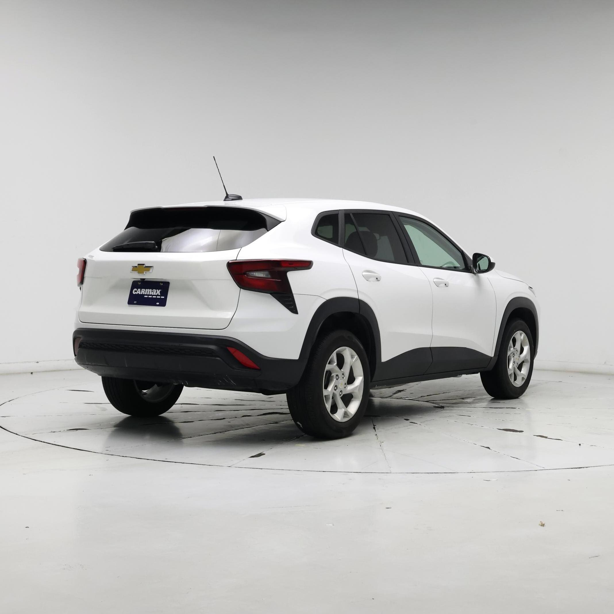 Thumbnail: 2024 Chevrolet Trax - 8