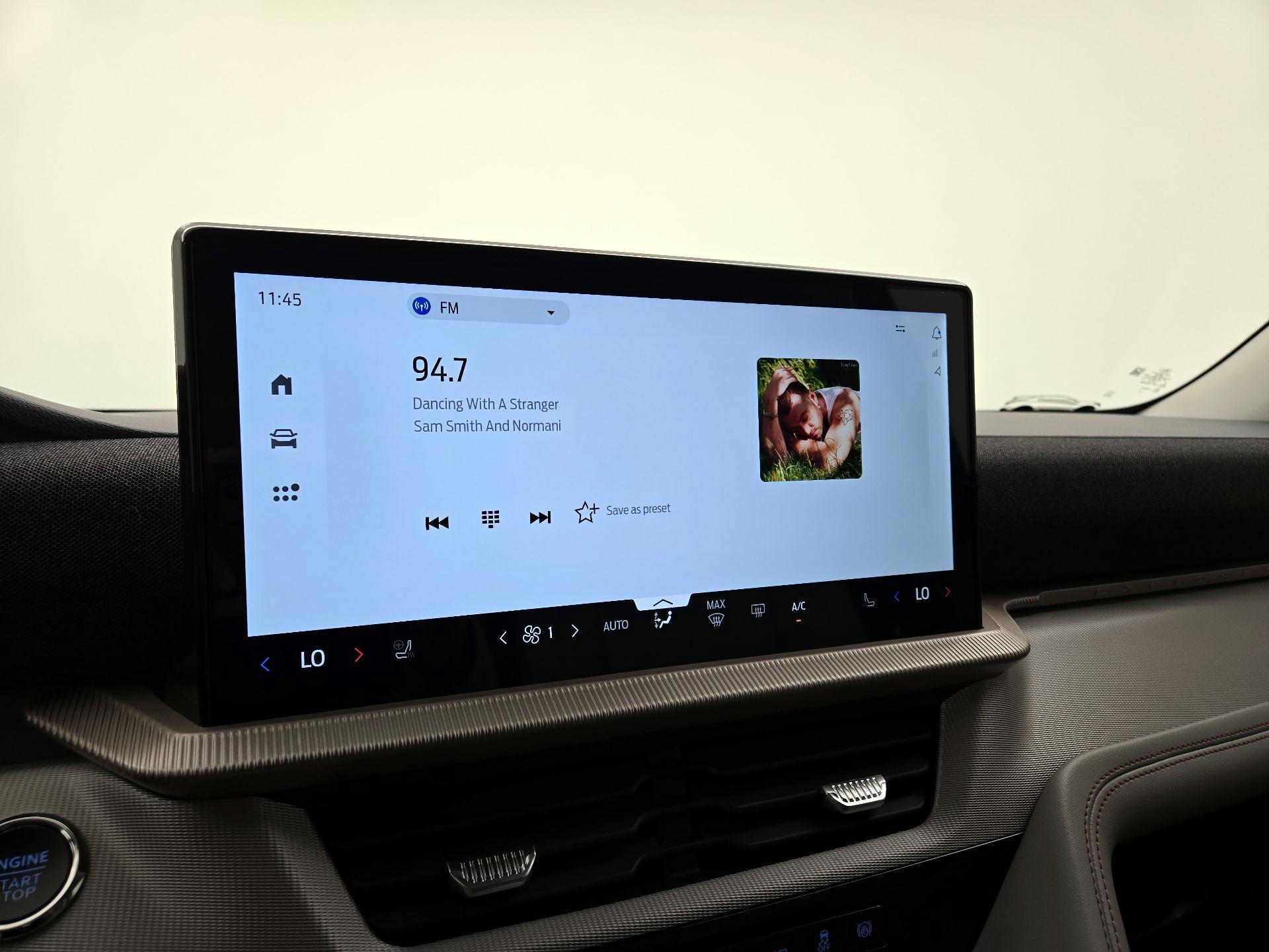 Thumbnail: 2025 Ford Explorer - 16