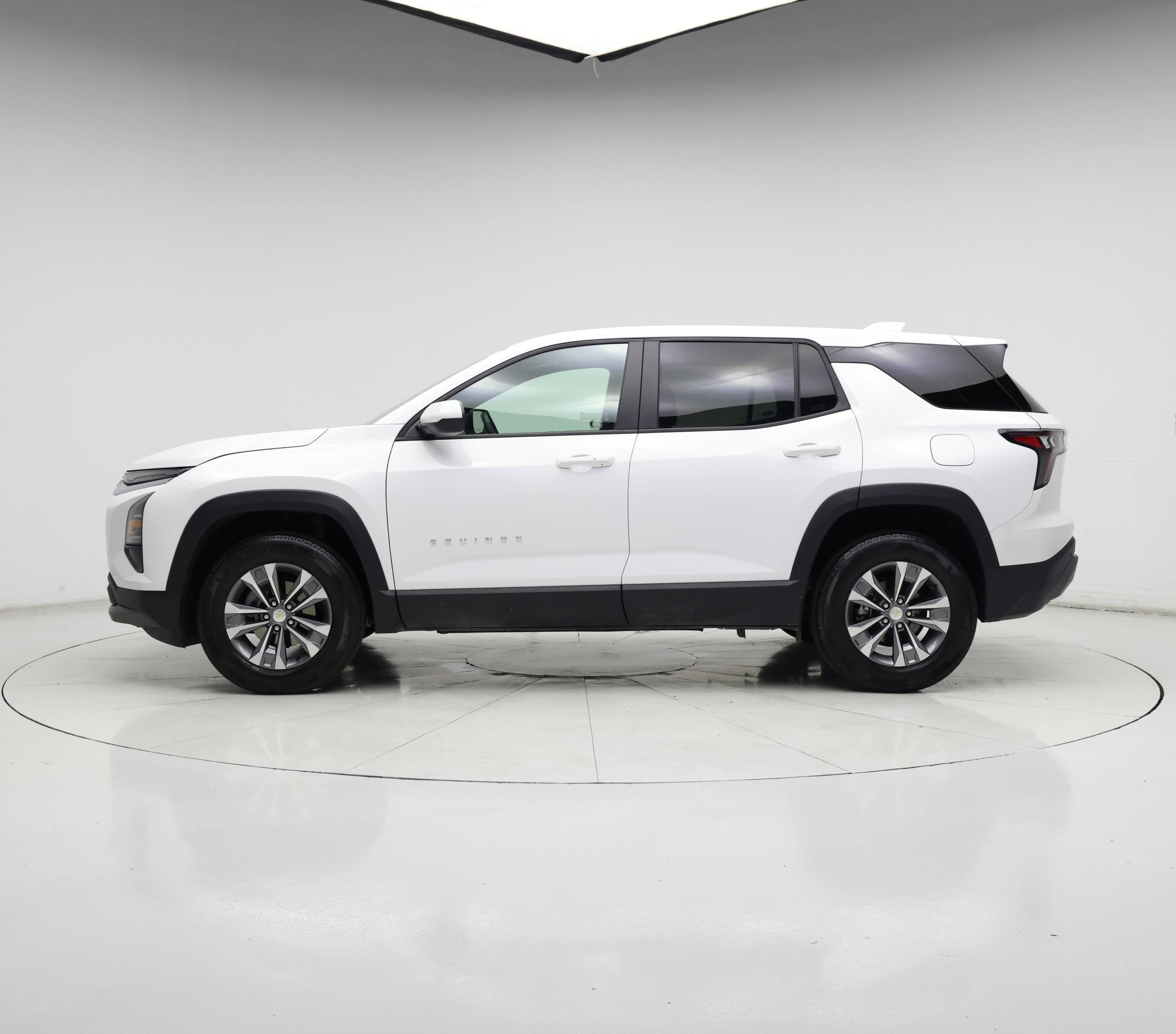 Thumbnail: 2025 Chevrolet Equinox - 3