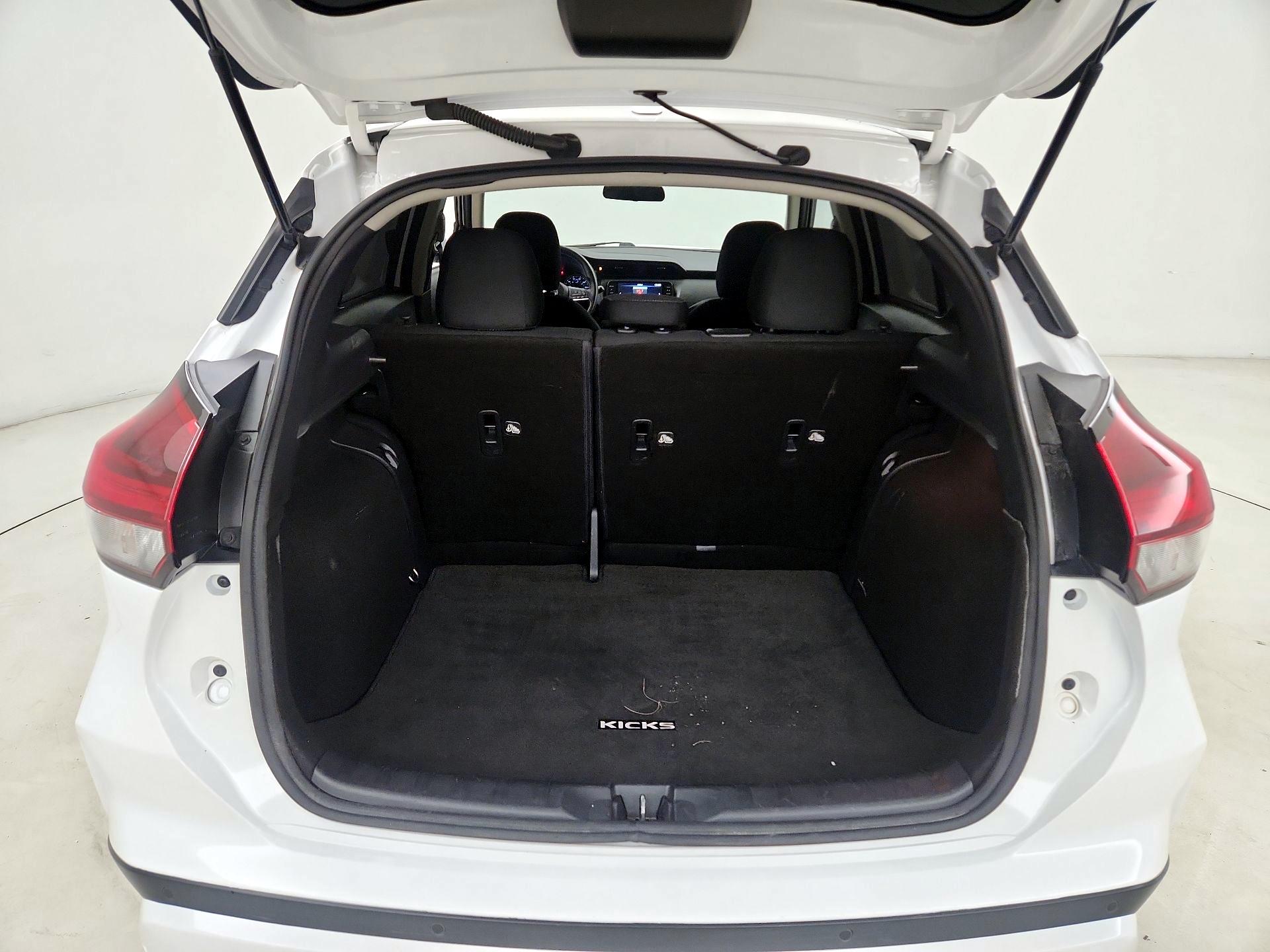 Thumbnail: 2021 Nissan Kicks - 20