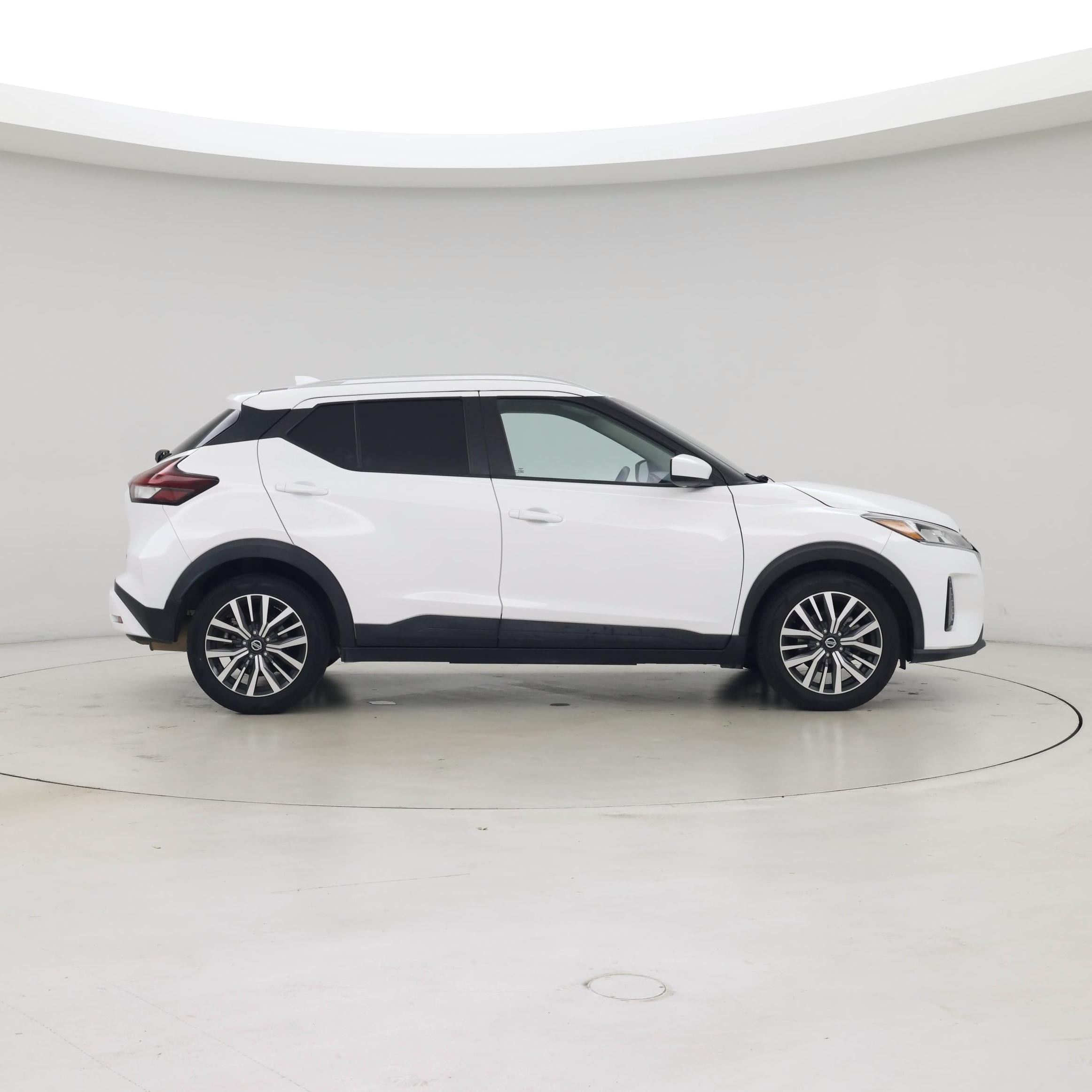 Thumbnail: 2021 Nissan Kicks - 7