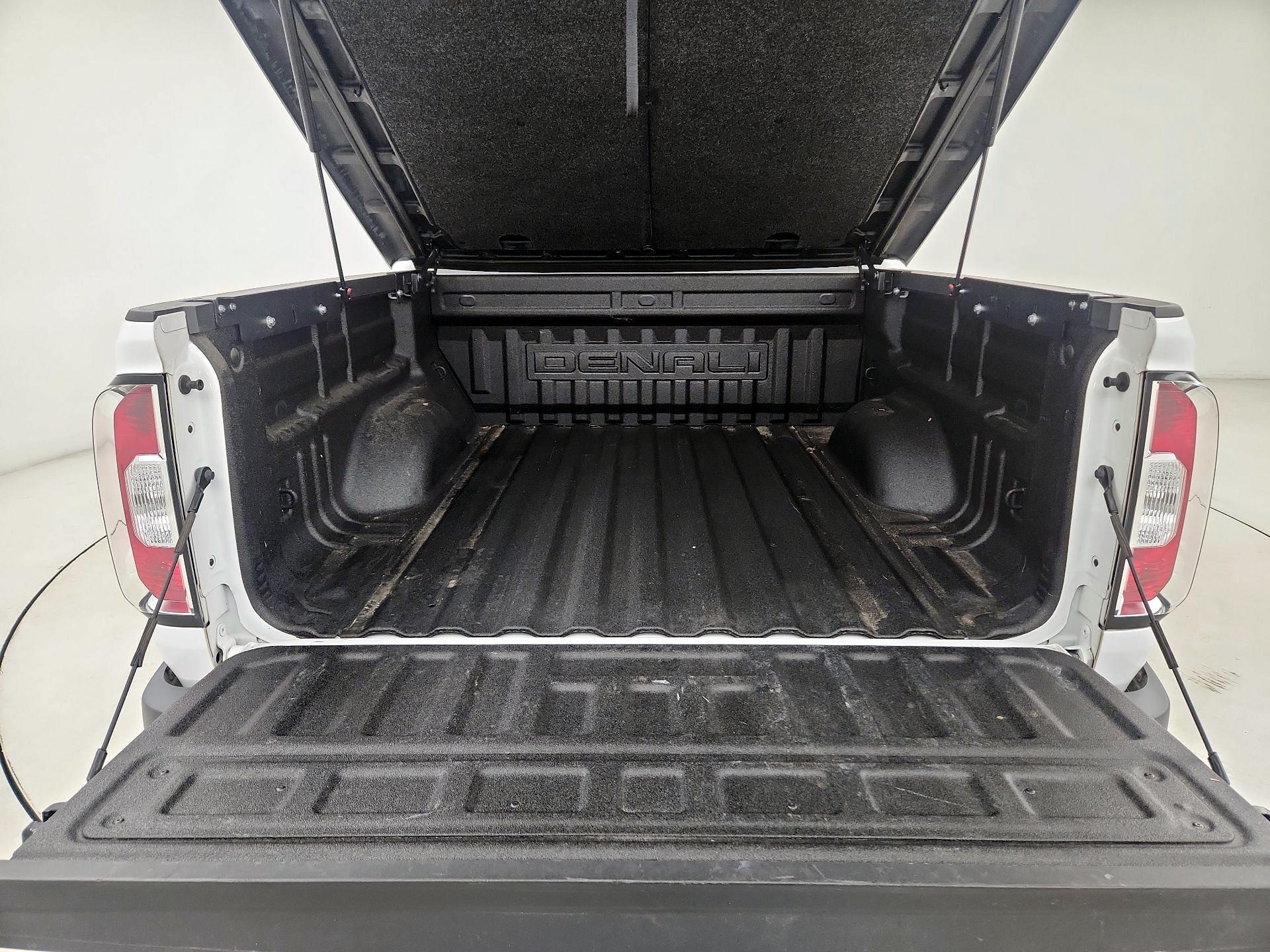 Thumbnail: 2021 GMC Canyon - 16