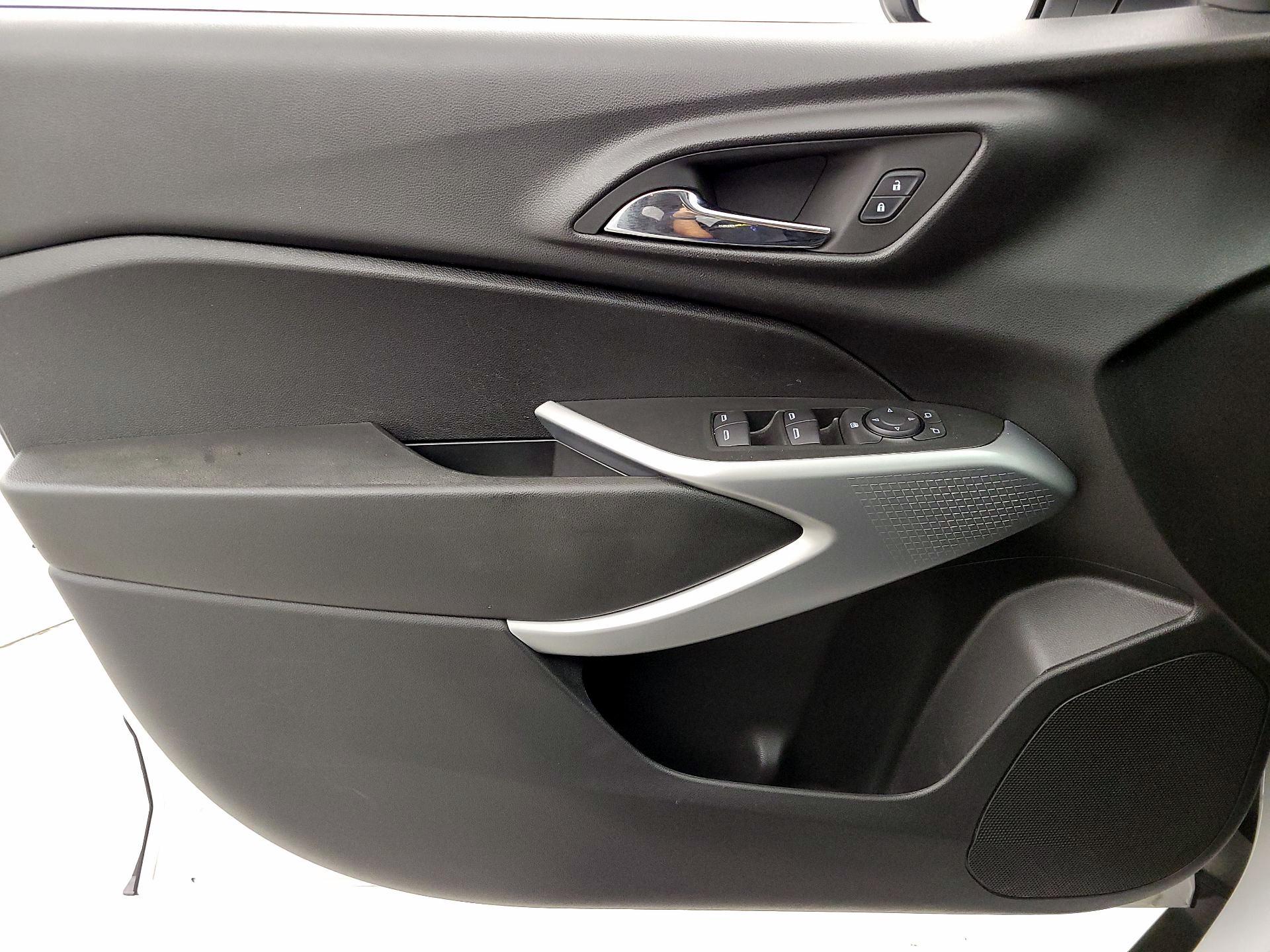 Thumbnail: 2024 Chevrolet Trax - 12