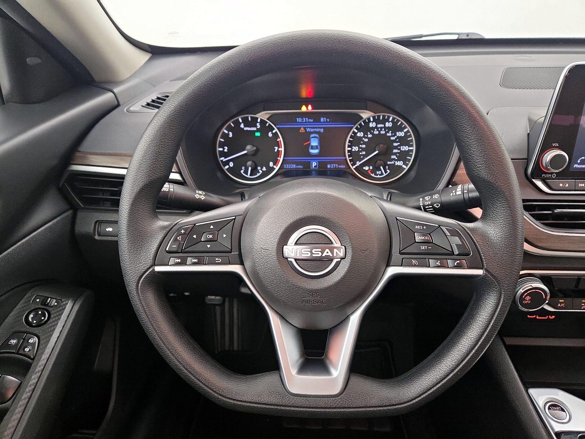 Thumbnail: 2024 Nissan Altima - 10