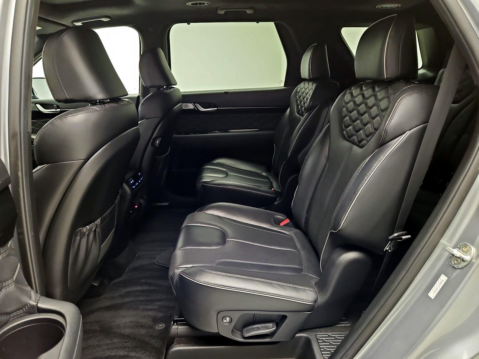 Thumbnail: 2020 Hyundai Palisade - 18