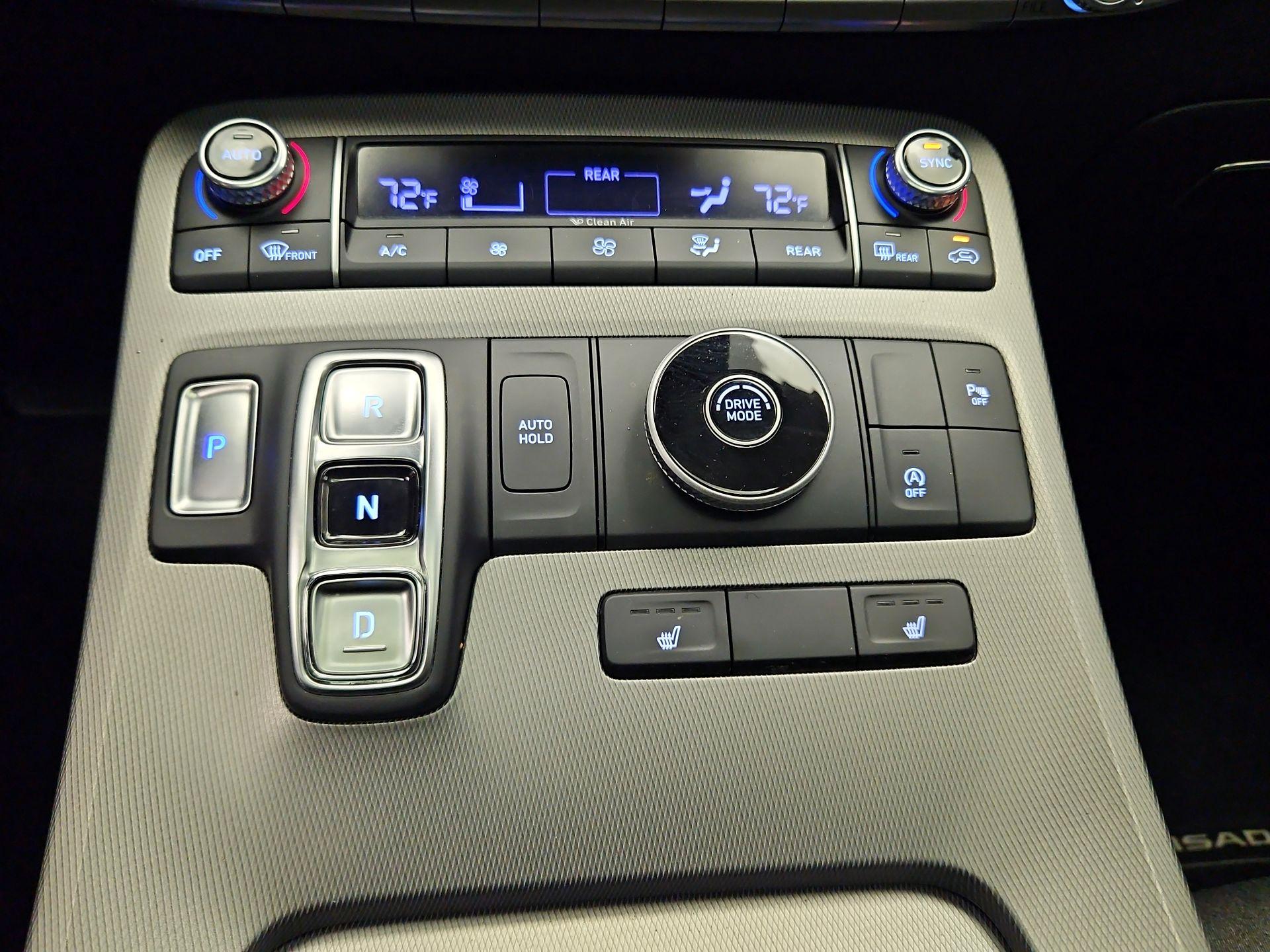 Thumbnail: 2022 Hyundai Palisade - 17