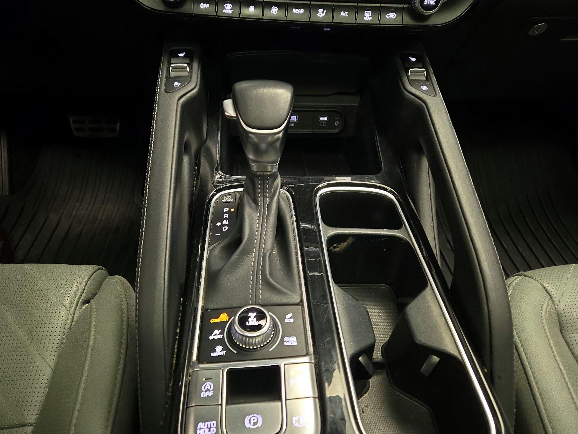 Thumbnail: 2023 Kia Telluride - 18