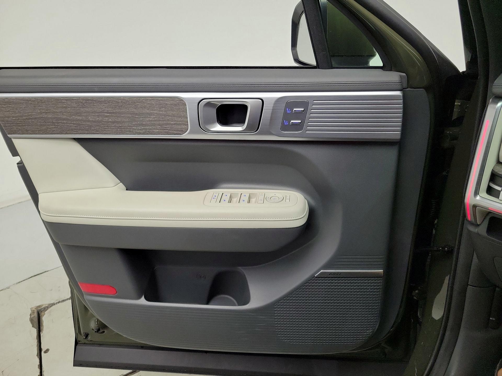 Thumbnail: 2024 Hyundai Santa Fe - 12