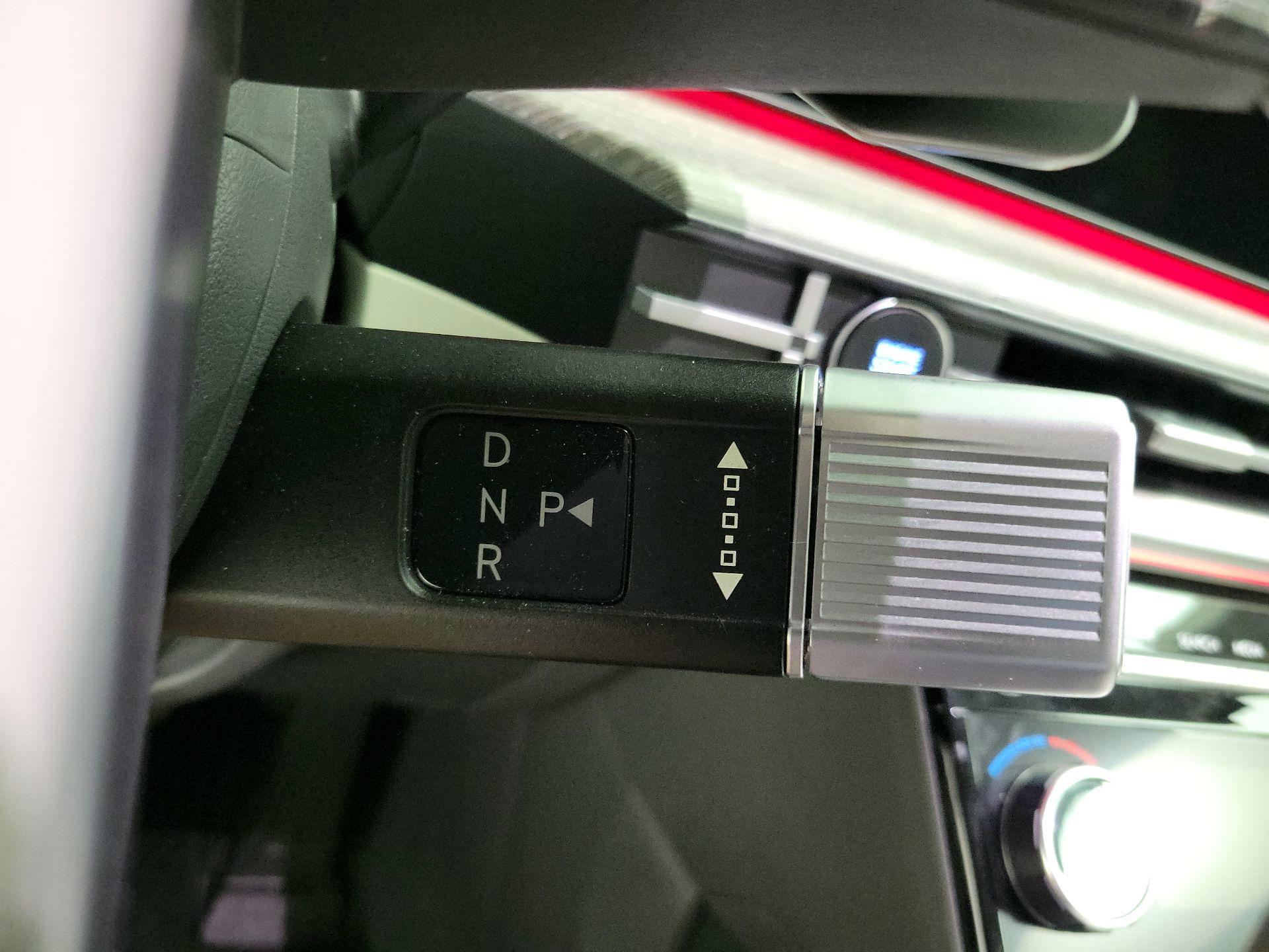 Thumbnail: 2024 Hyundai Santa Fe - 18