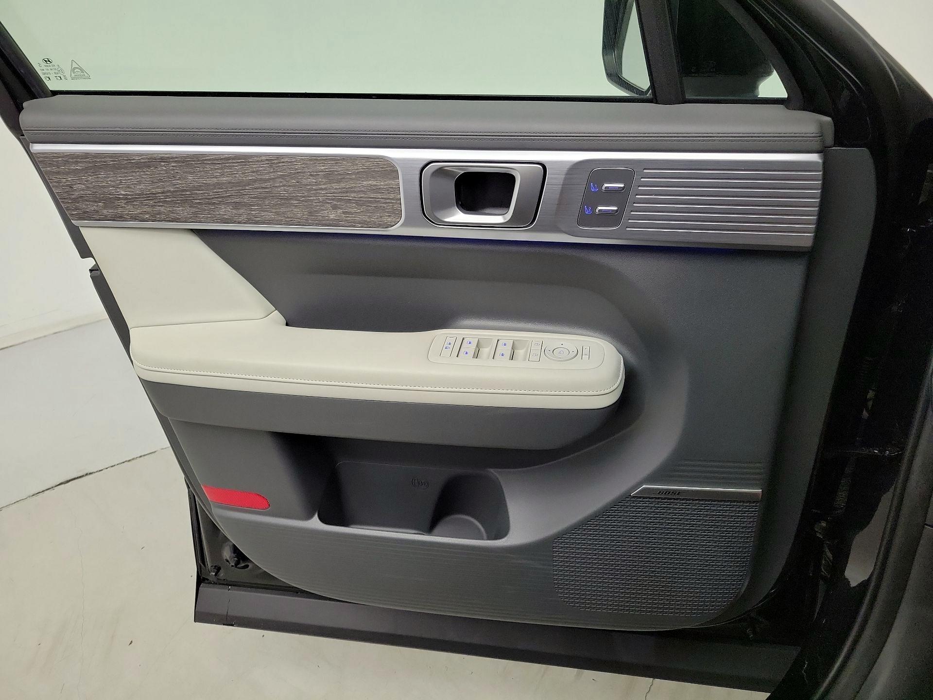 Thumbnail: 2024 Hyundai Santa Fe - 12