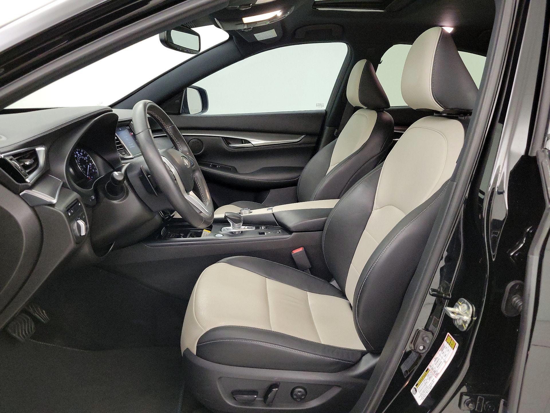 Thumbnail: 2023 INFINITI QX55 - 11