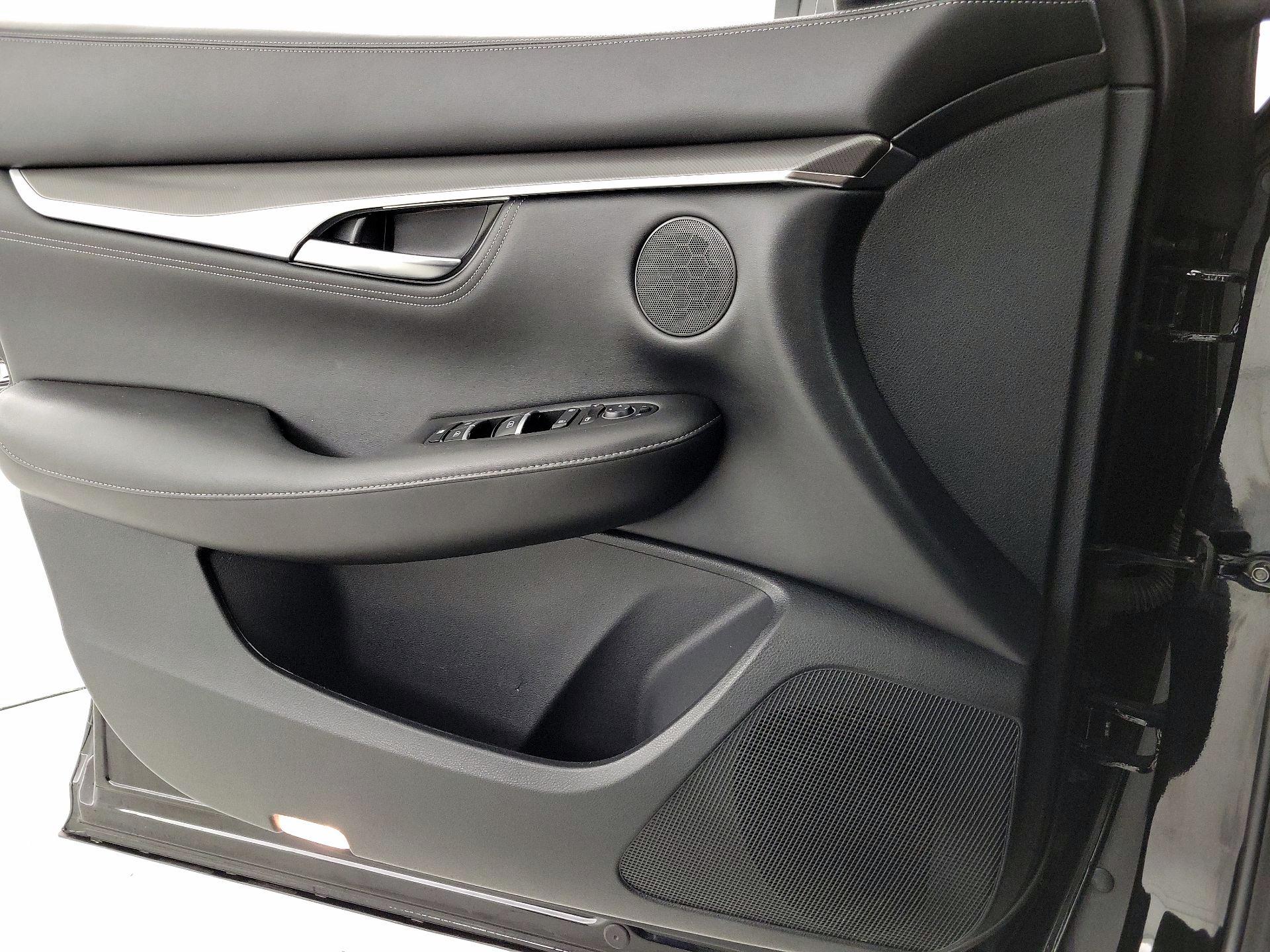 Thumbnail: 2023 INFINITI QX55 - 12