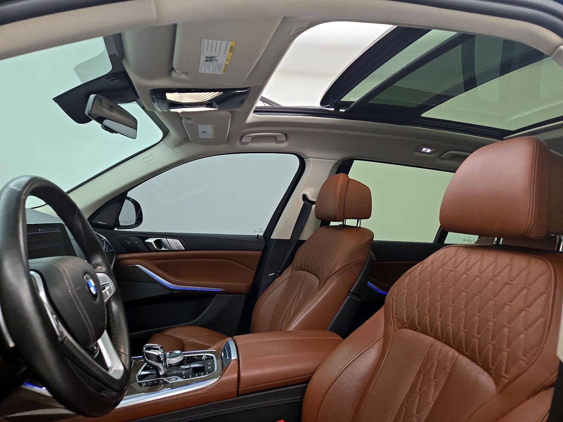 Thumbnail: 2020 BMW X7 - 20