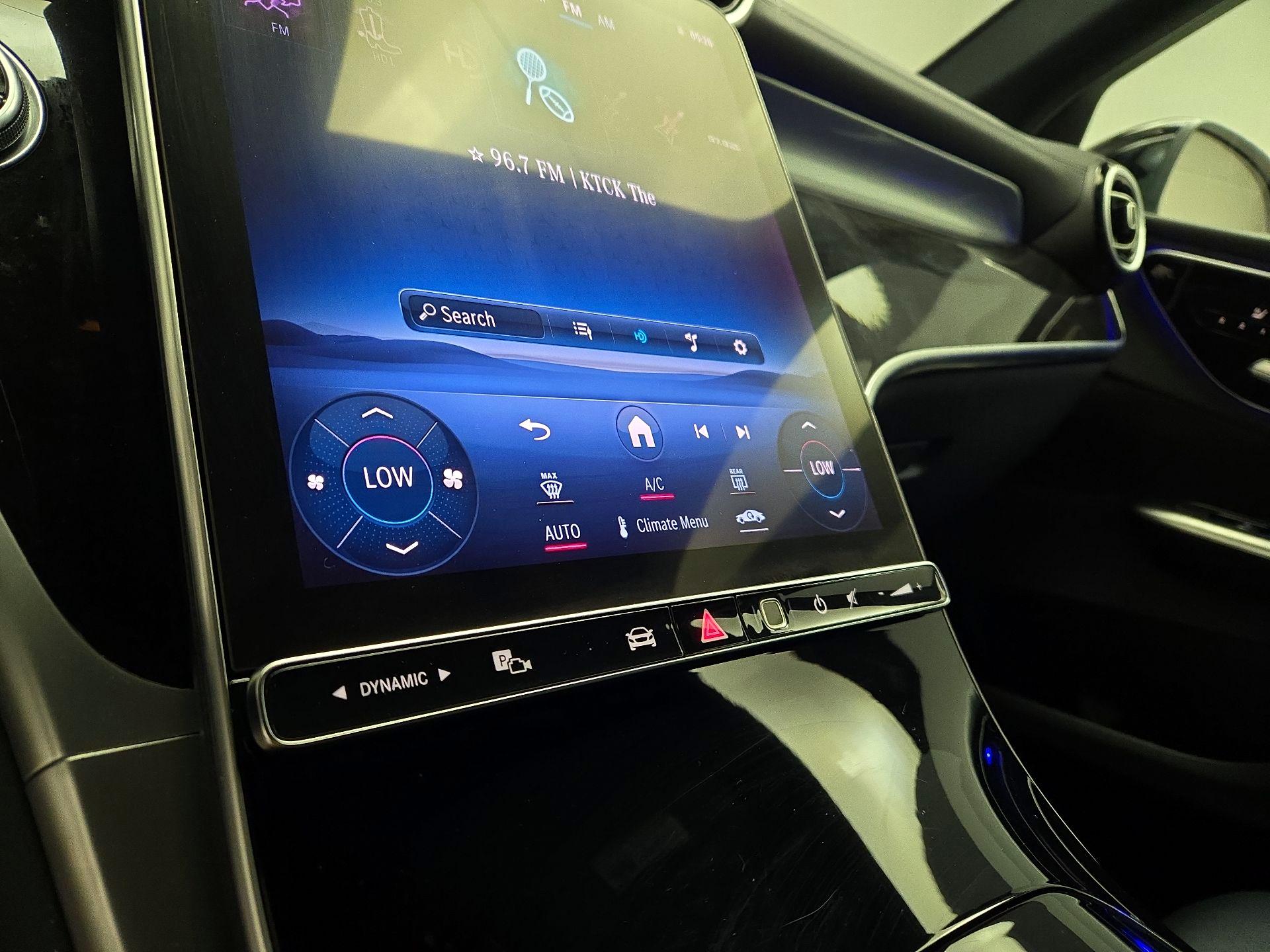 Thumbnail: 2024 Mercedes-Benz GLC - 15