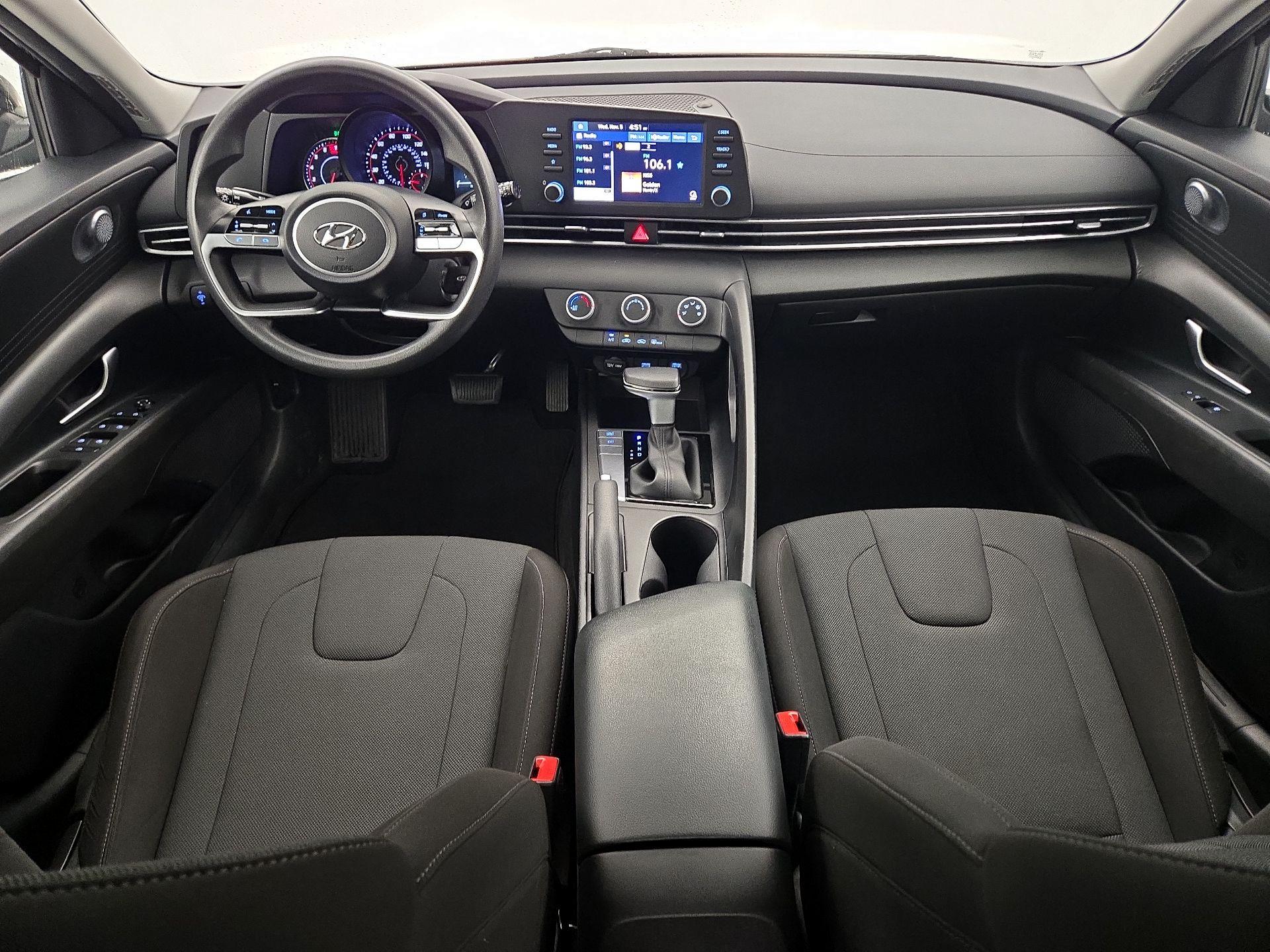 Thumbnail: 2023 Hyundai Elantra - 9