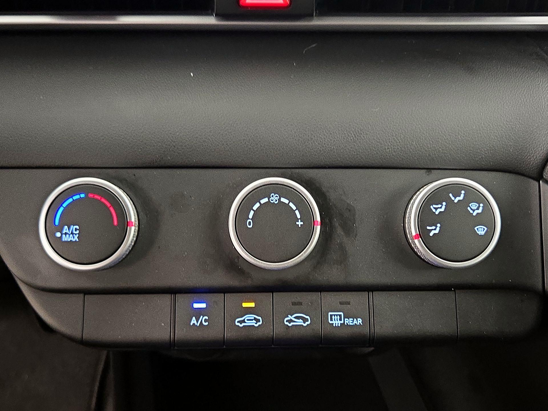 Thumbnail: 2023 Hyundai Elantra - 16