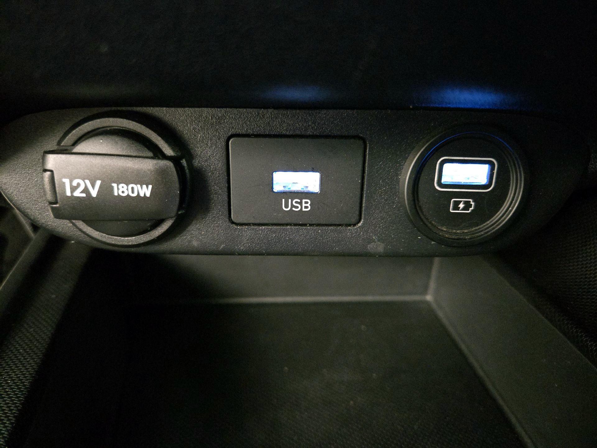 Thumbnail: 2023 Hyundai Elantra - 18