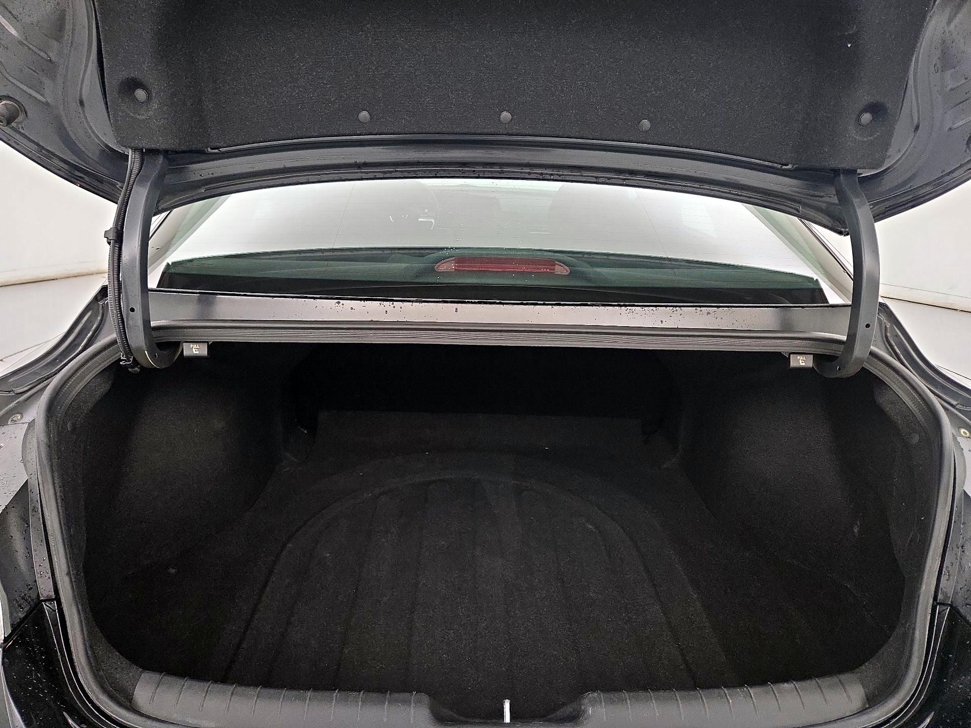 Thumbnail: 2023 Hyundai Elantra - 20