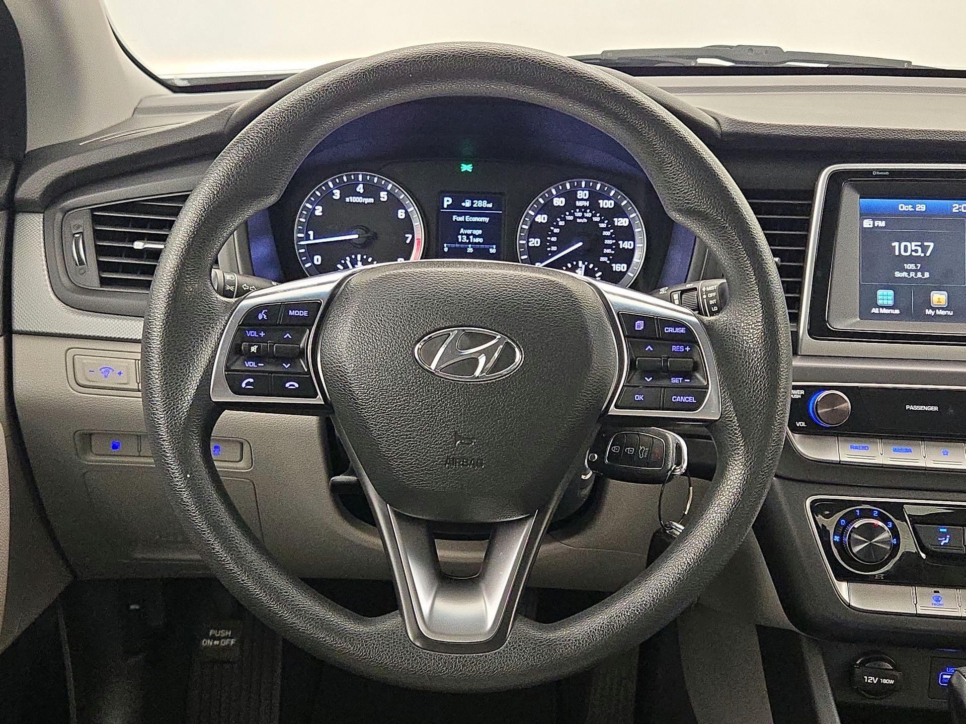 Thumbnail: 2018 Hyundai Sonata - 10